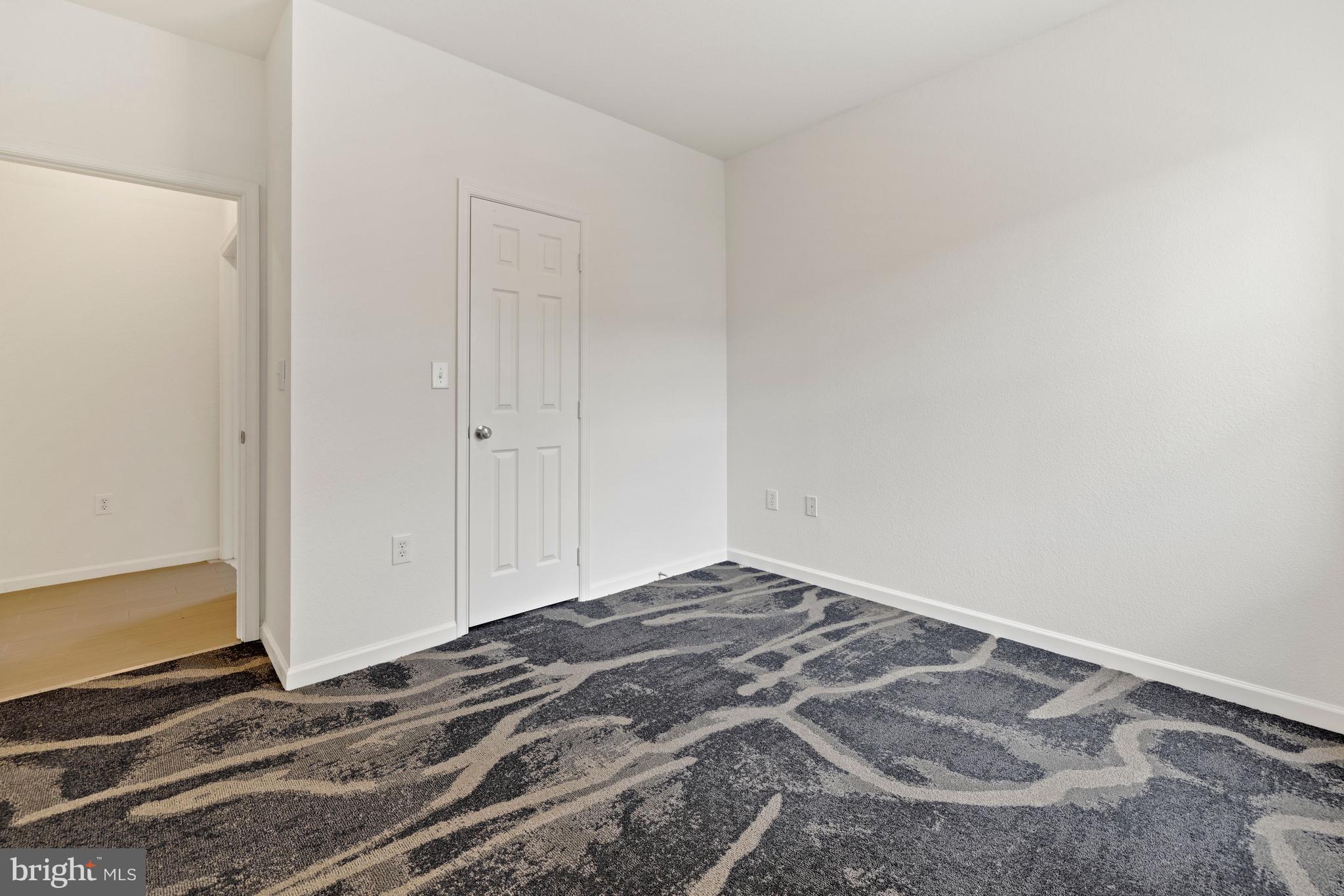 ASHMORE AT GERMANOWN COMMUNITY - Residential