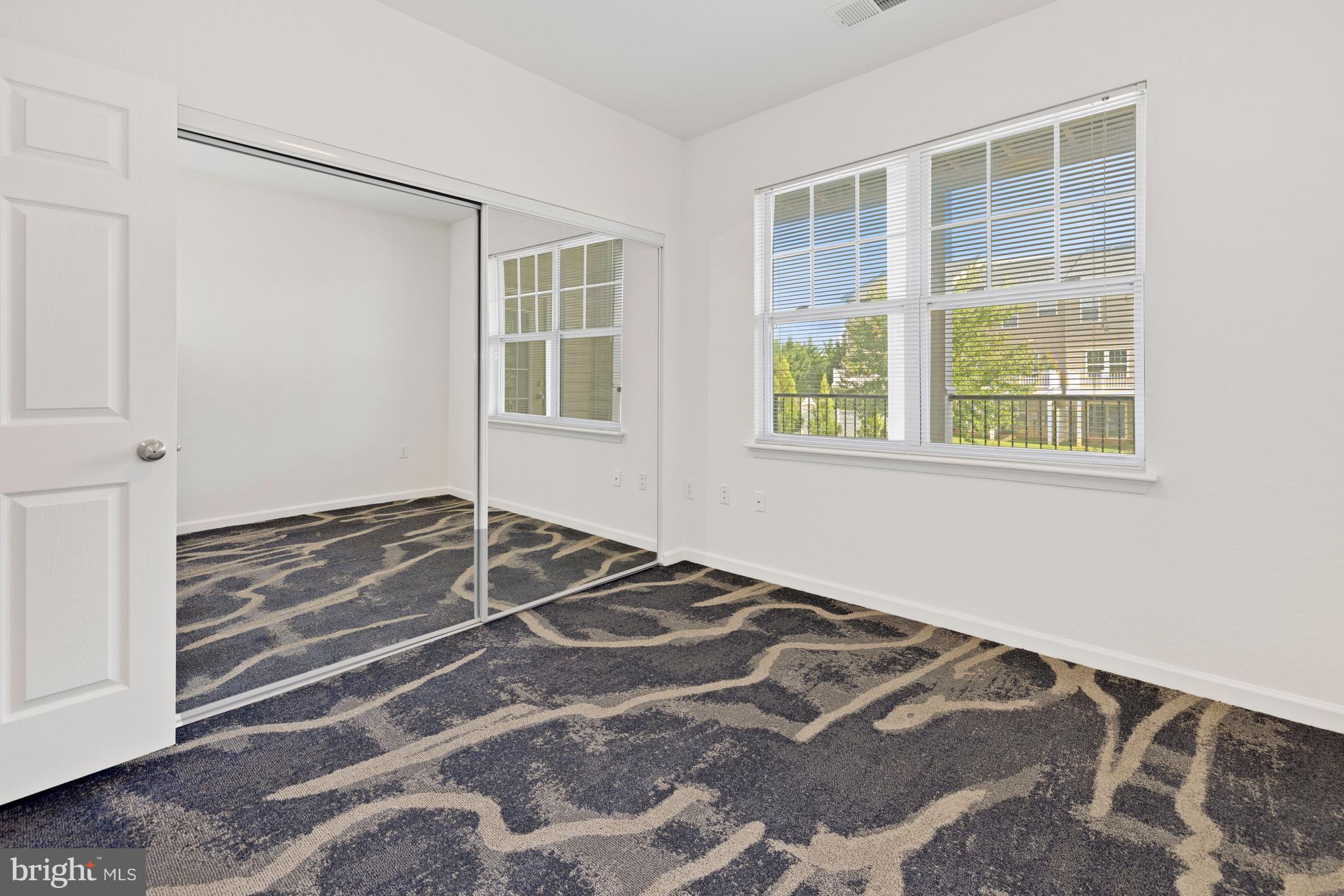 ASHMORE AT GERMANOWN COMMUNITY - Residential