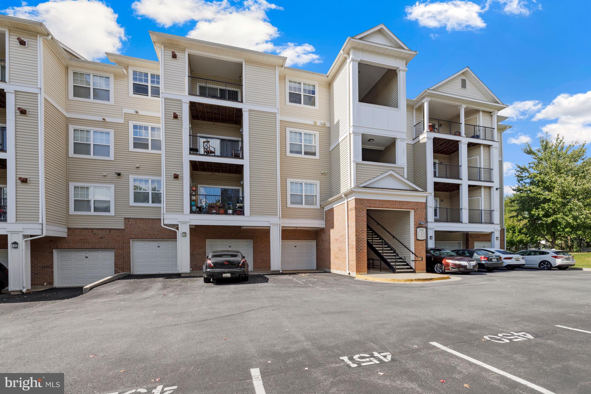 ASHMORE AT GERMANOWN COMMUNITY - Residential