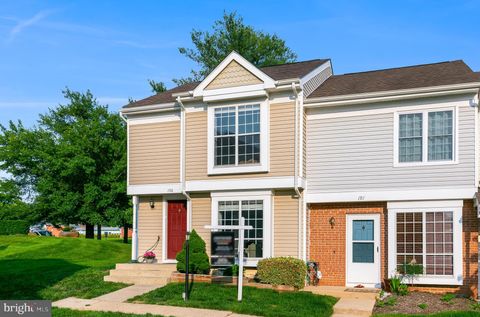 196 SAINT JOHNS SQUARE STERLING VA 20164