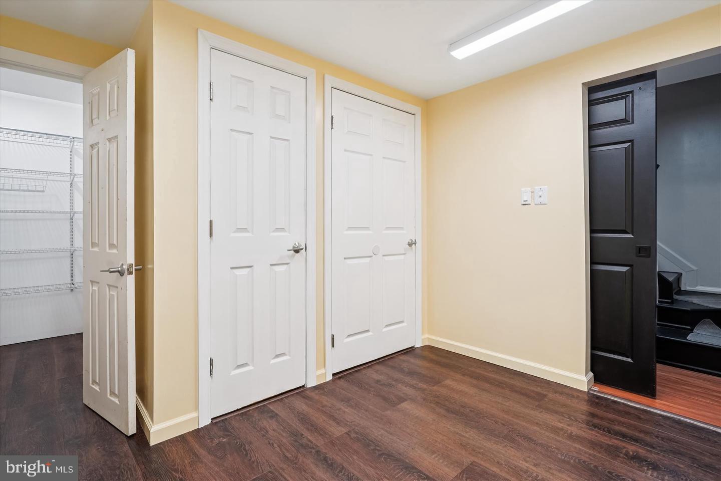 LAKE RIDGE - Residential Lease