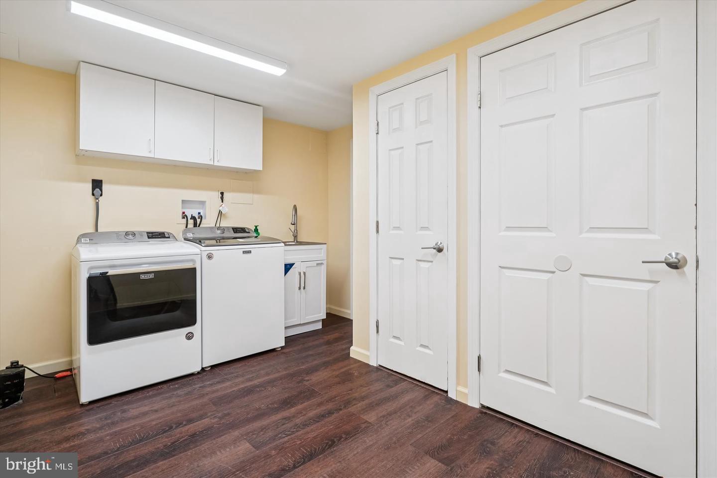 LAKE RIDGE - Residential Lease