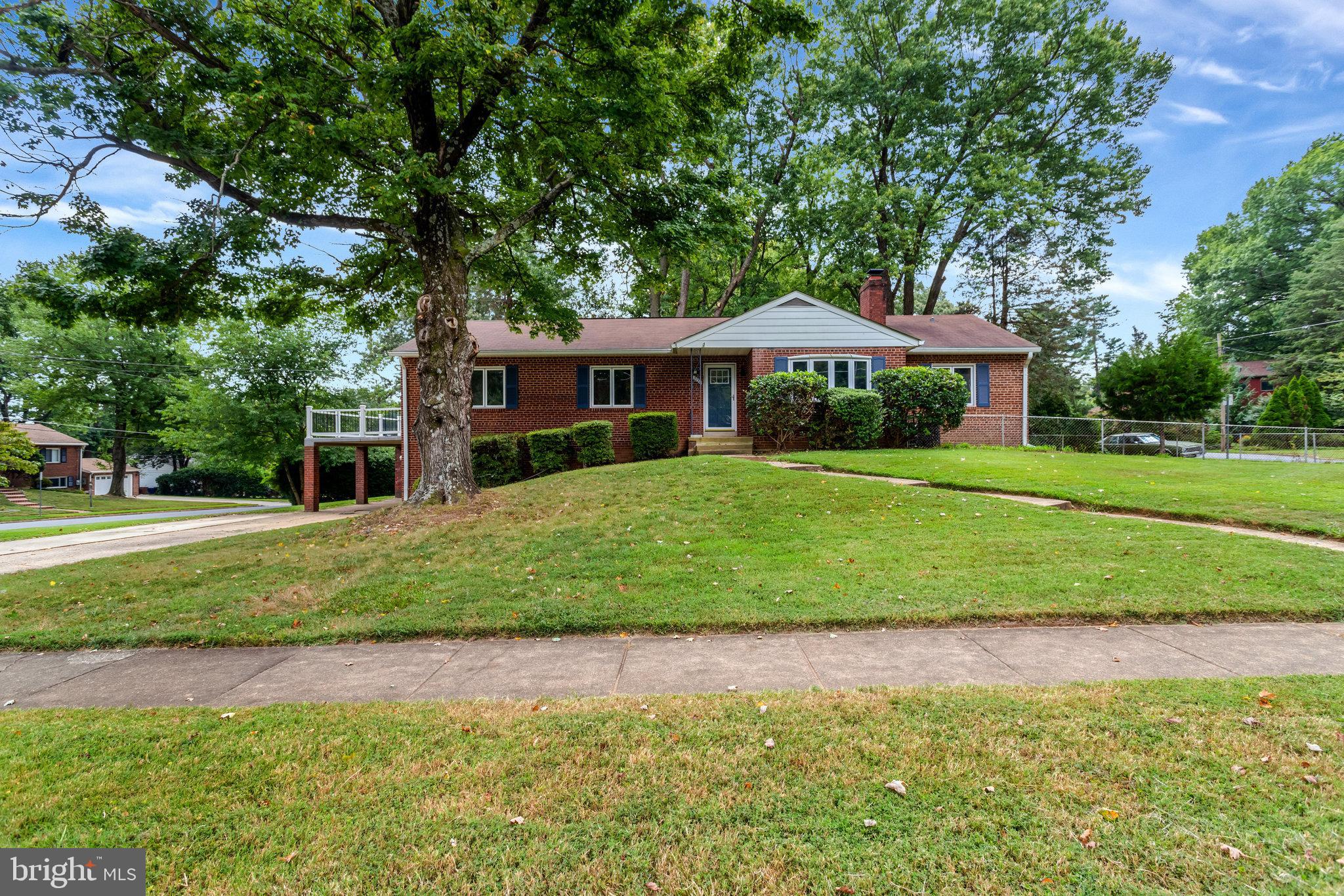 Stunning updated & expanded Ravenwood Park rambler flooded w/ sunlight on a spectacular oversized cul-de-sac lot. Gleaming main lvl hdwds, updated eat-in kit, sep din, lvrm w/ fpl & large bay window. 2 master suites with major kitchen and master suite renovation in 2023. Huge balcony off master bedroom. Large wood finished rec room & entertainment bar. Carport, private patio, fenced backyard. Great neighborhood. Quiet streets. Renter is responsible for utilites and yard maintance. Dogs are allowed with some restrictions on breeds. No smoking.