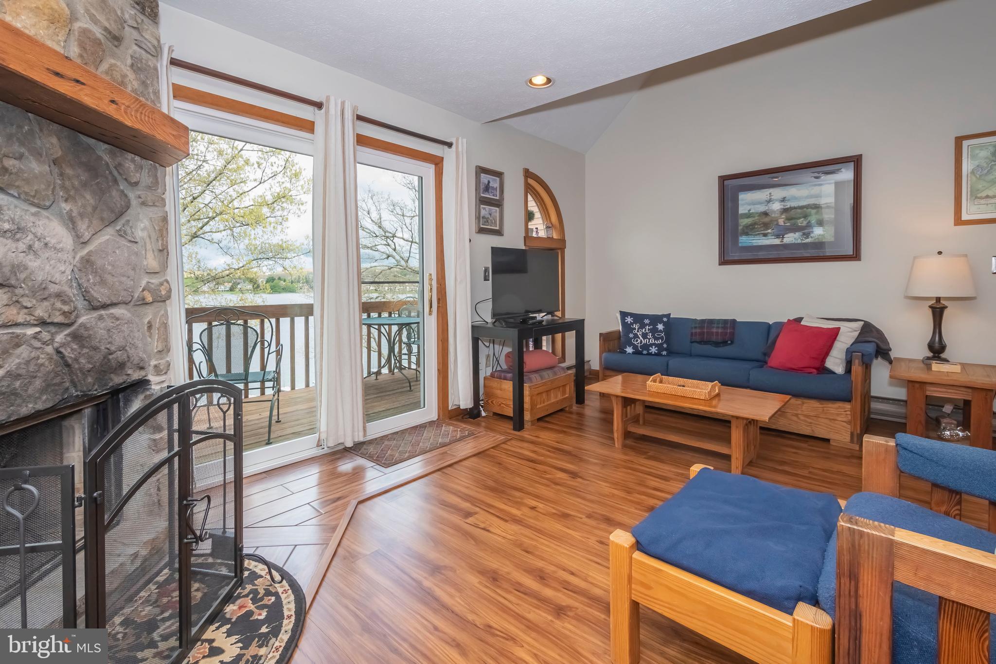 HARTWOOD VILLAGE - Residential