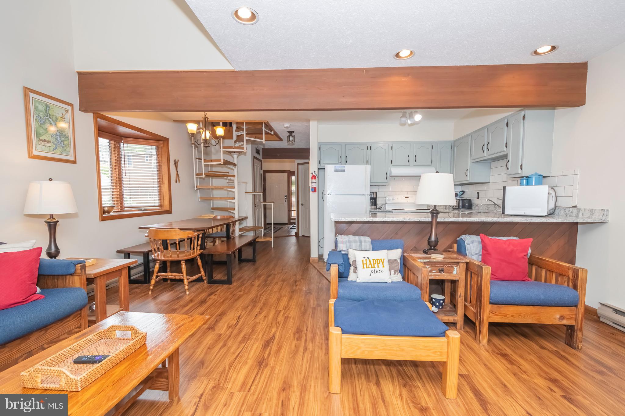 HARTWOOD VILLAGE - Residential