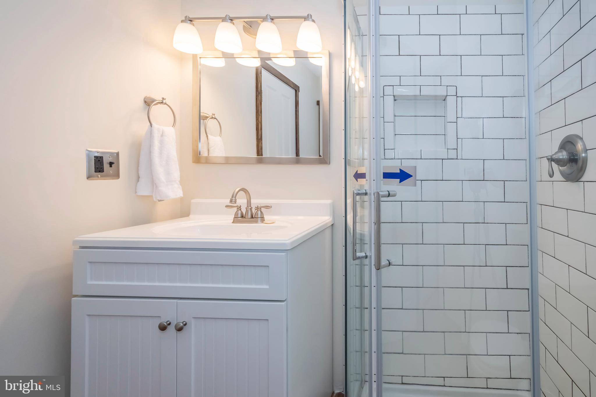 HARTWOOD VILLAGE - Residential