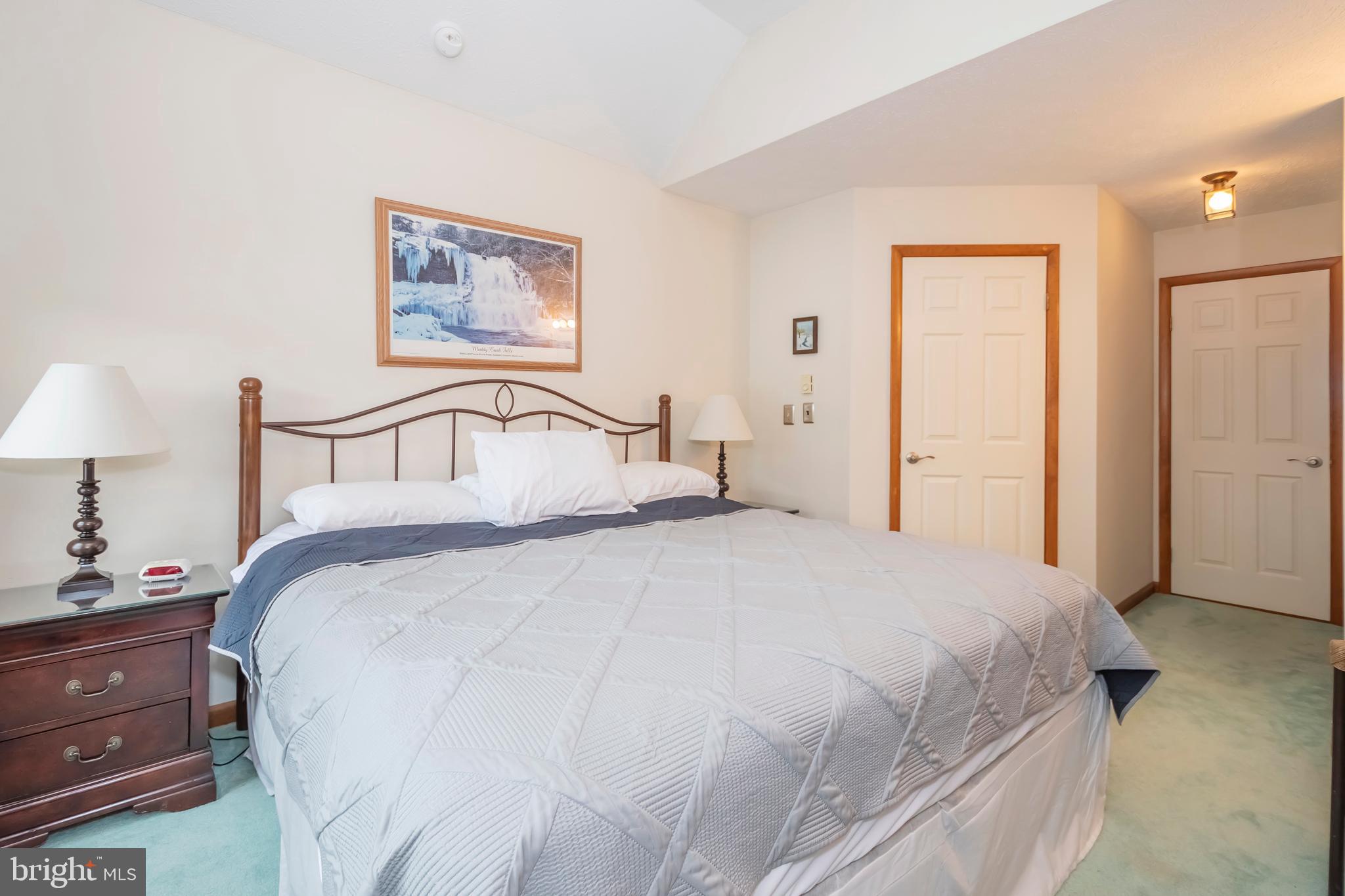 HARTWOOD VILLAGE - Residential