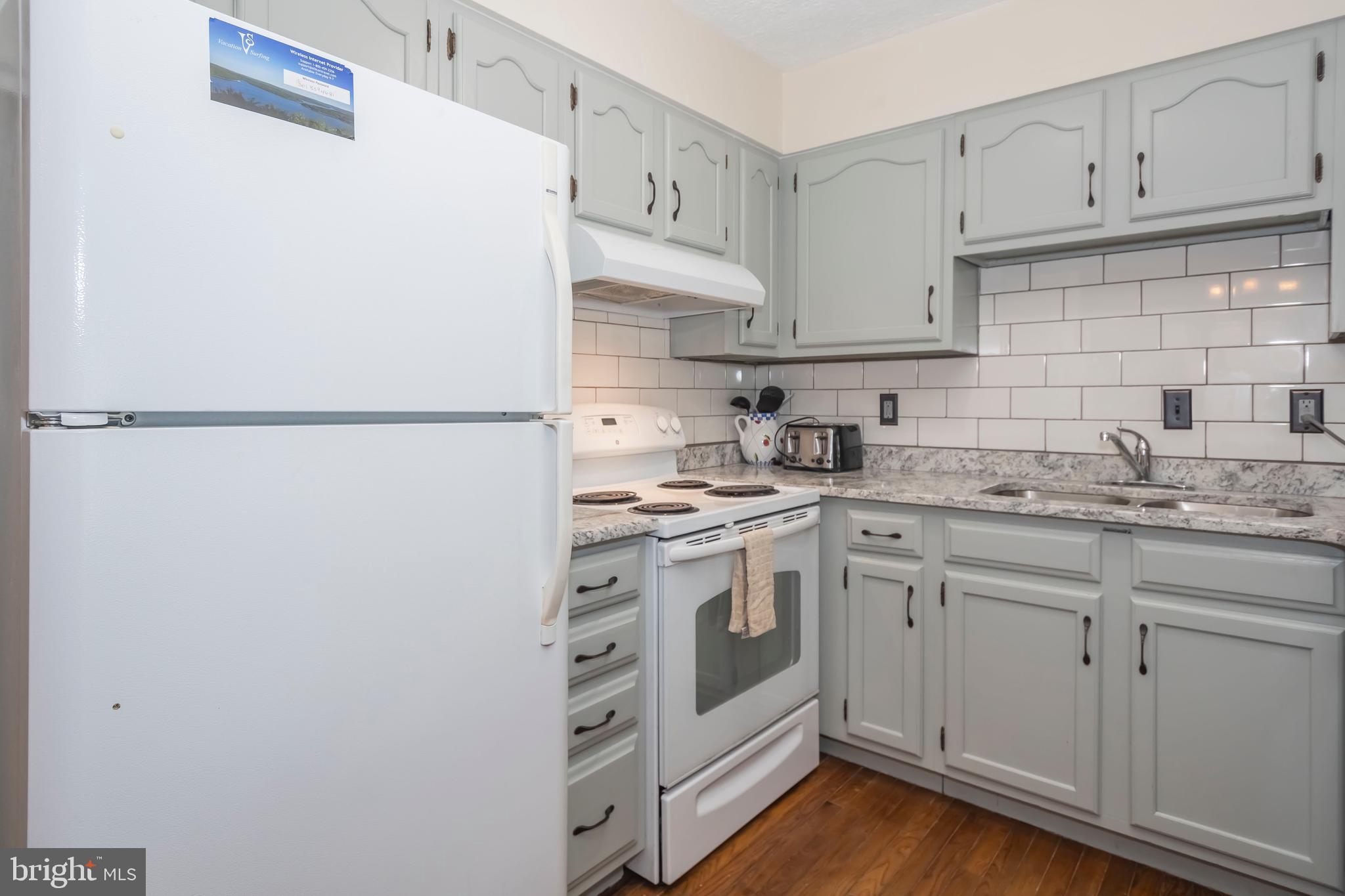 HARTWOOD VILLAGE - Residential