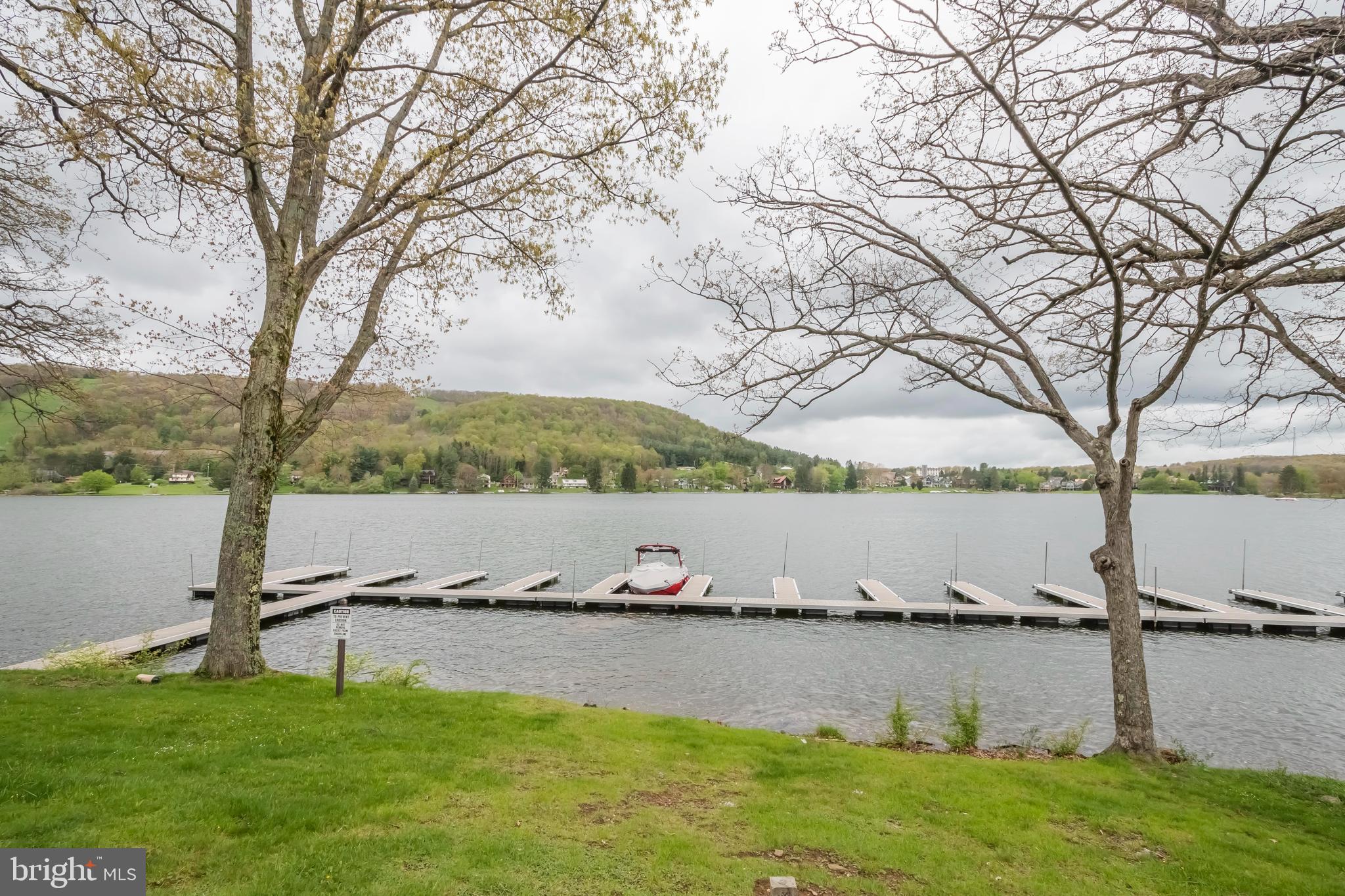 HARTWOOD VILLAGE - Residential