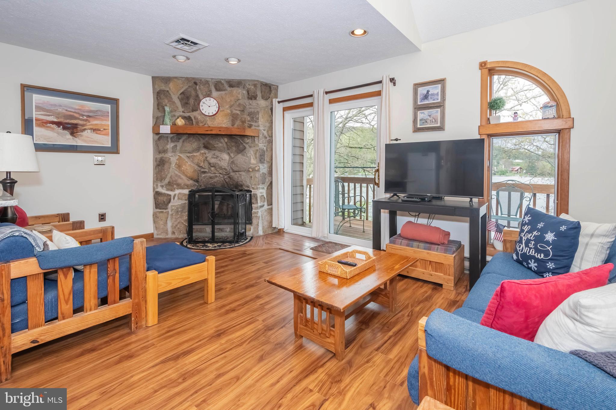 HARTWOOD VILLAGE - Residential