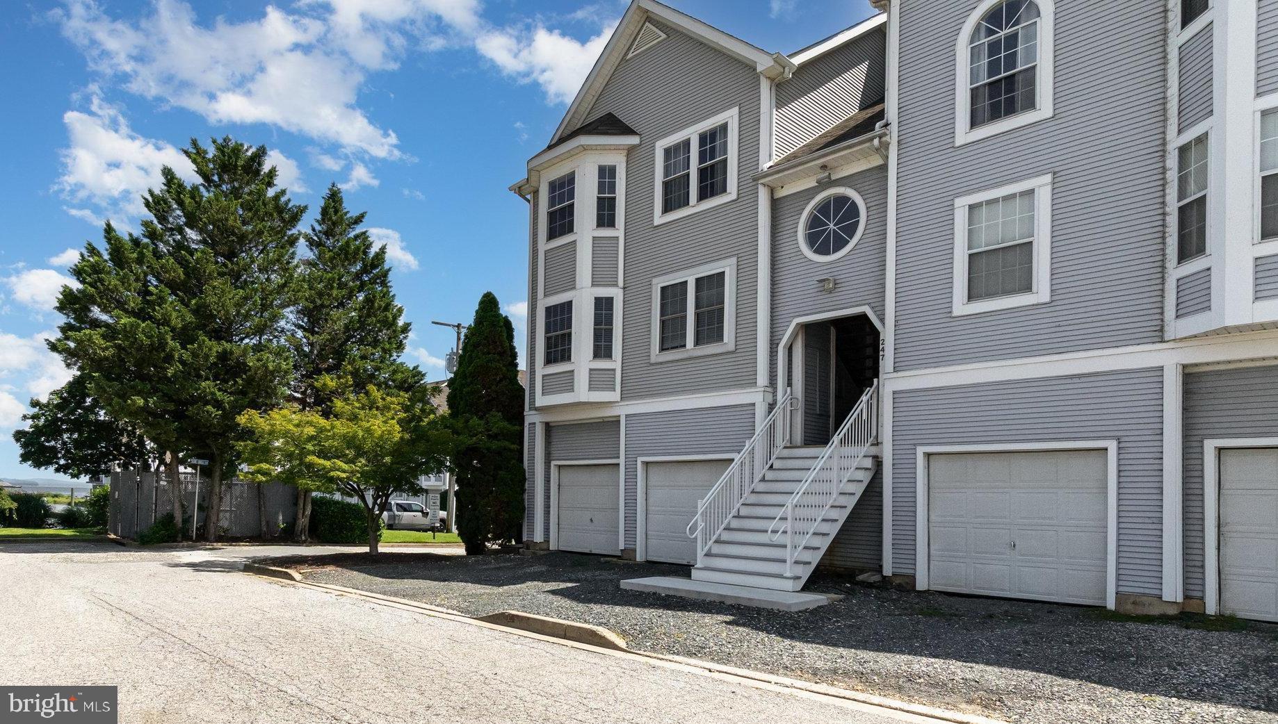 Welcome to beautiful Historic Havre de Grace. Canvasback Cove is known for it's vacation lifestyle. This exceptional end unit penthouse unit has beautiful views on 3 sides and comes with vaulted ceilings, remodeled kitchen with granite counters, stainless steel appliances and modern stacked laundry.
Updated balcony with afternoon shade and direct access stairs to the pool, barbecue area and boat slip area. This unit includes a 3rd bedroom/loft area with amazing water views. It also has a tandem 2 car garage with an automatic garage door opener and a 3rd spot in driveway. Extra paved parking directly across the street. Electric bill currently averages $90. Updated hot water heater 2025, Dishwasher 2023, Front door 2024, Roof 2018. Short walking distance to newly renovated downtown with restaurants, shopping and entertainment as well as parks, library and the Cultural Arts Center Opera House,
STAR Centre and world famous promenade. Don't miss this one...
