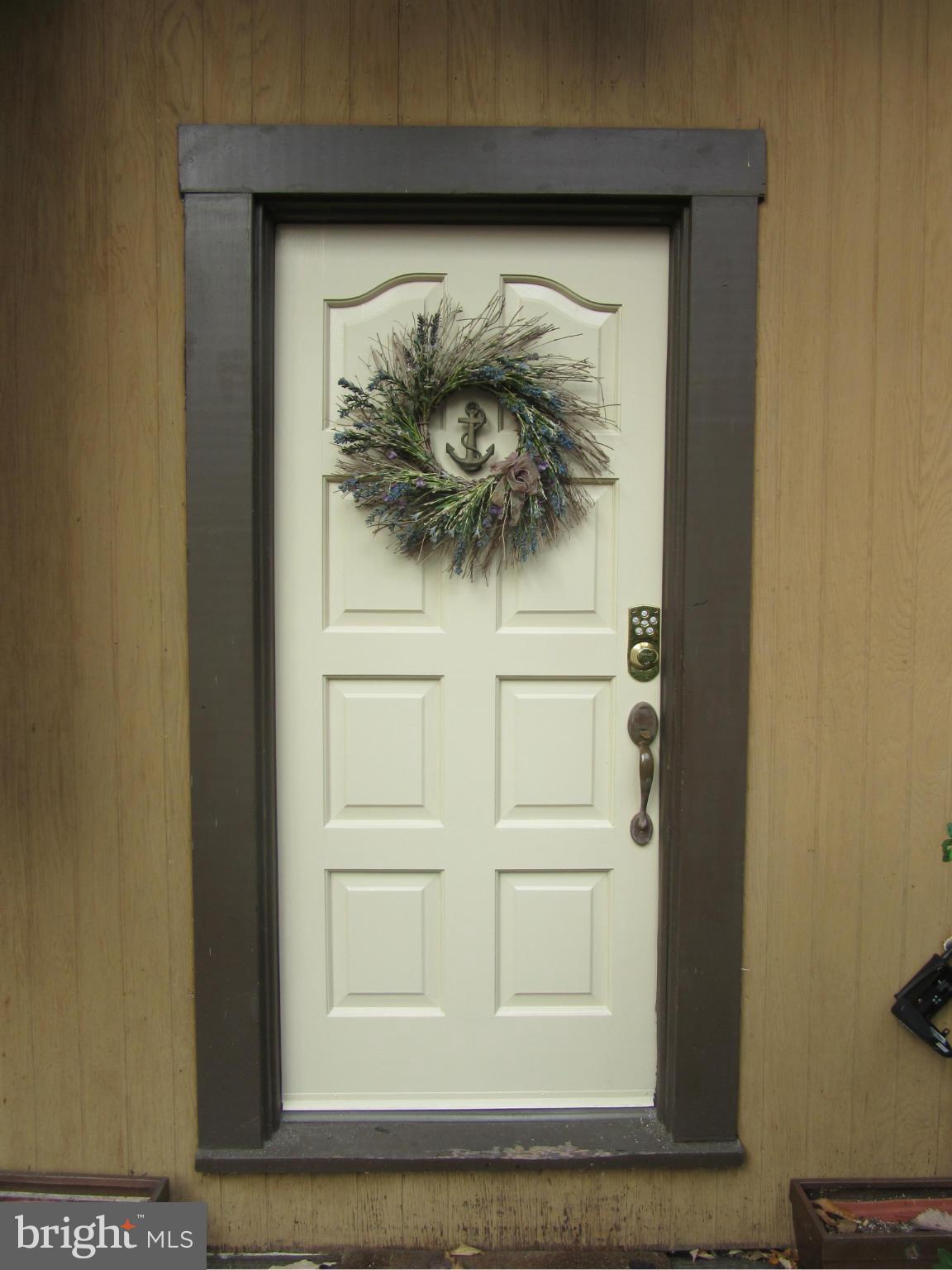 SUNRISE BEACH - Residential