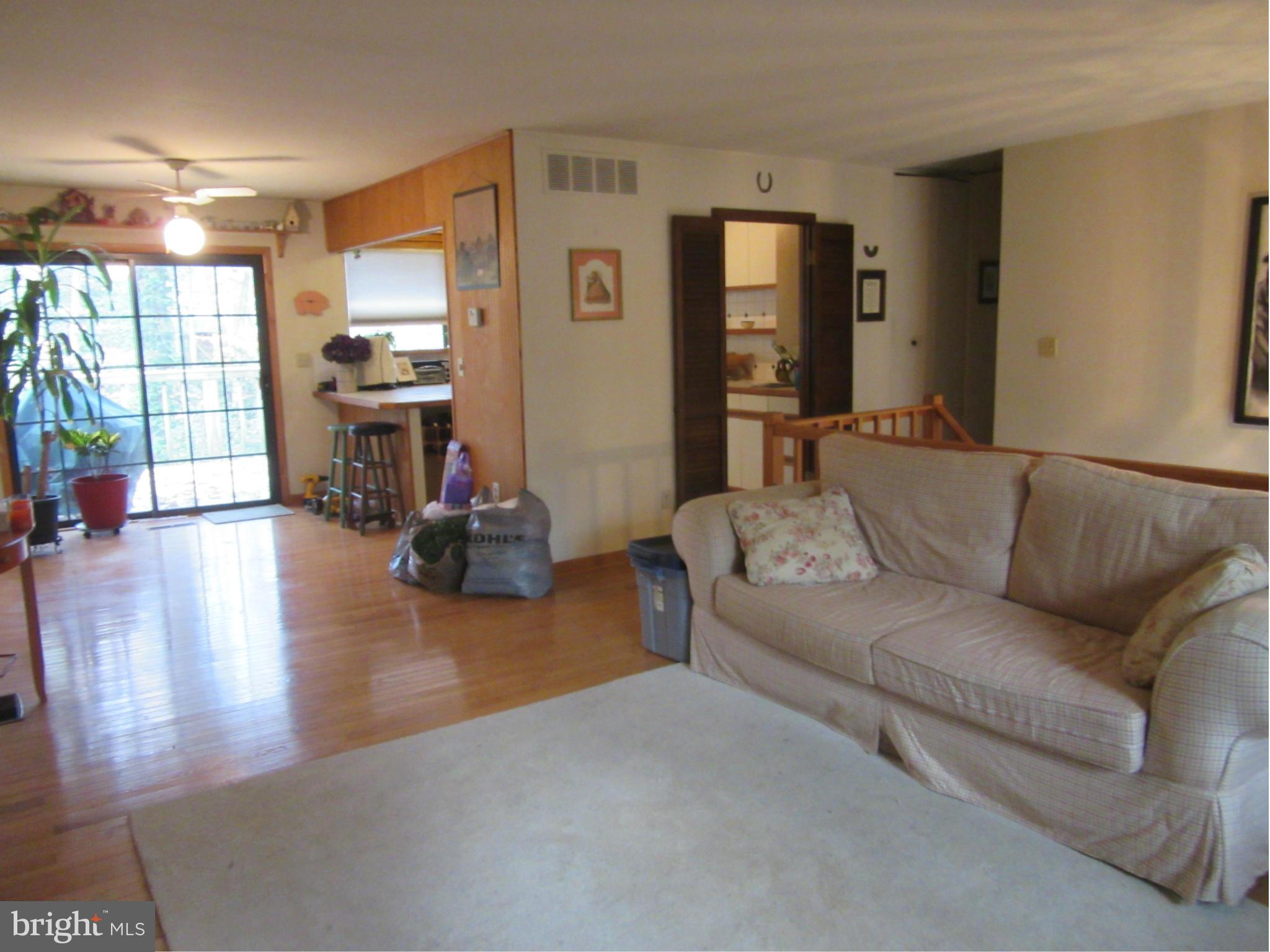 SUNRISE BEACH - Residential