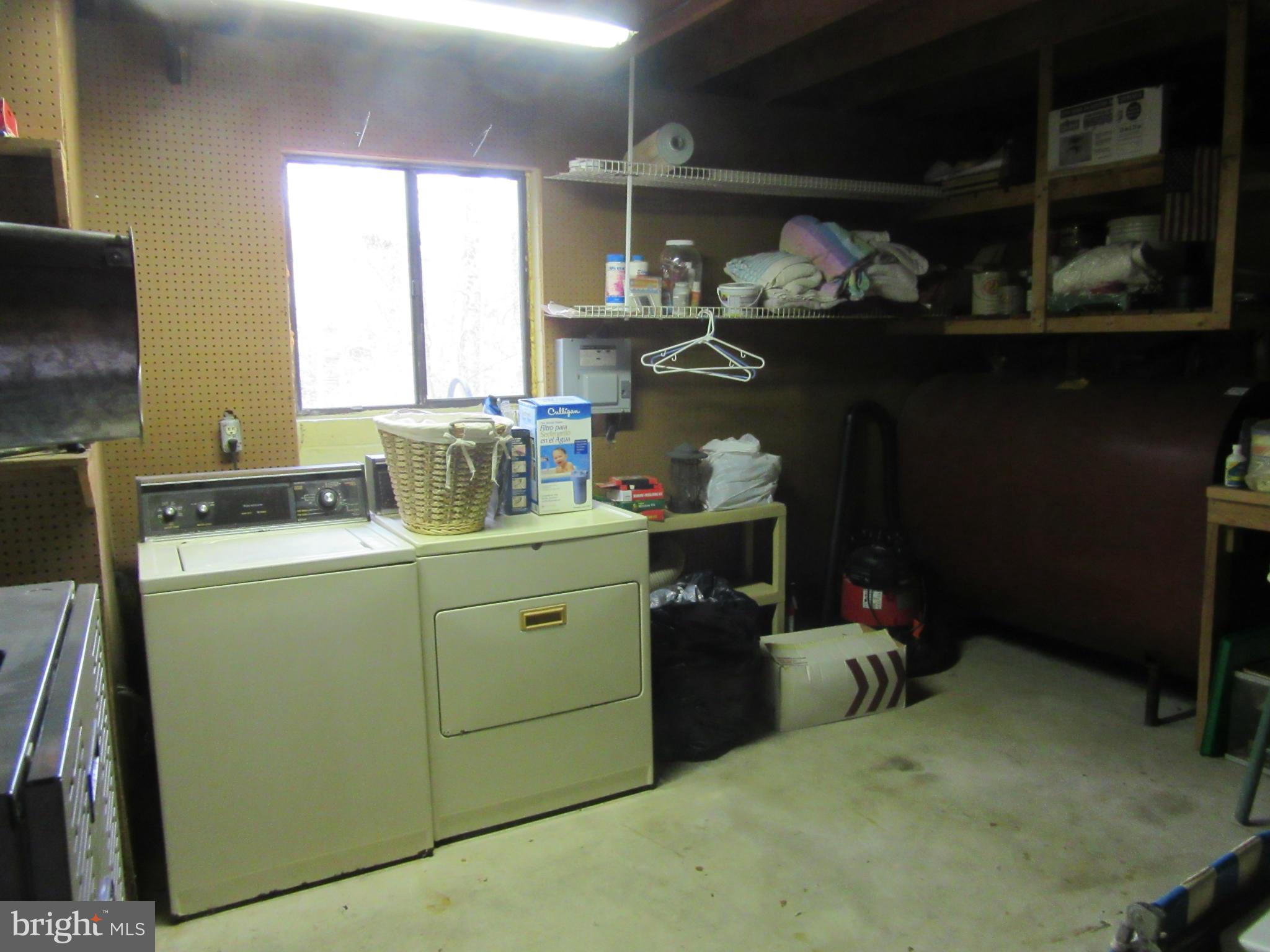 SUNRISE BEACH - Residential