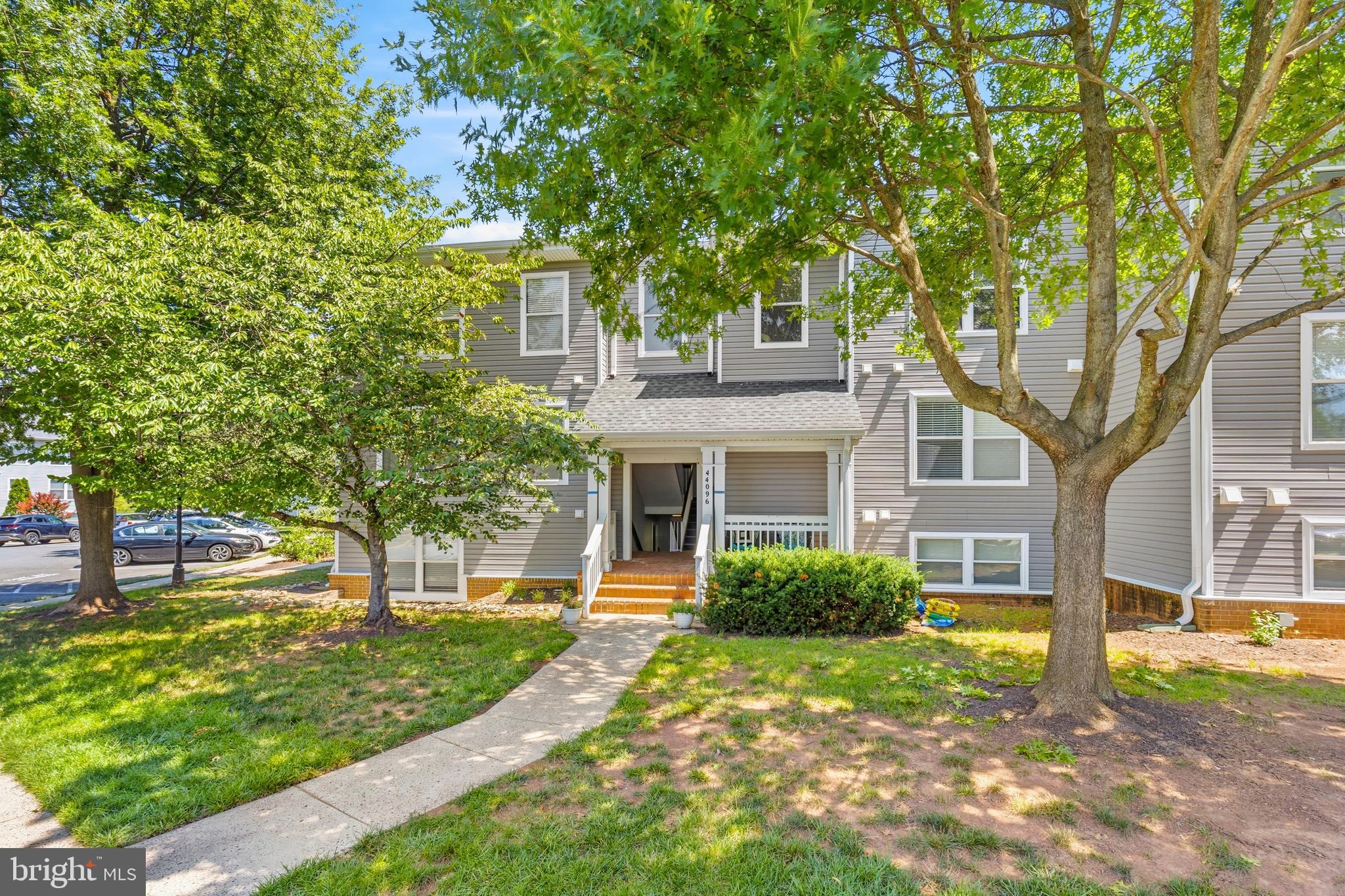 44096 NATALIE TERRACE 302