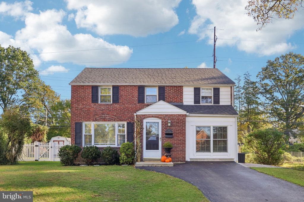 Photo of 131 Fairfax Road, BRYN MAWR, PA 19010 (MLS # PADE2102352)