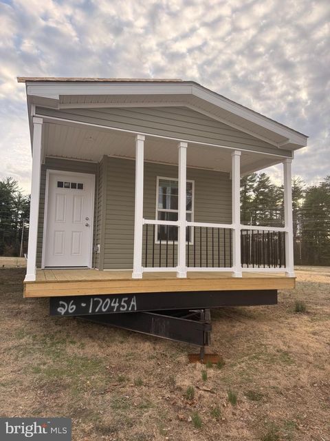 Mobile Home For Sale - 12 Jefferson Court<br/> Cumberland County, MILLVILLE, NJ 08332