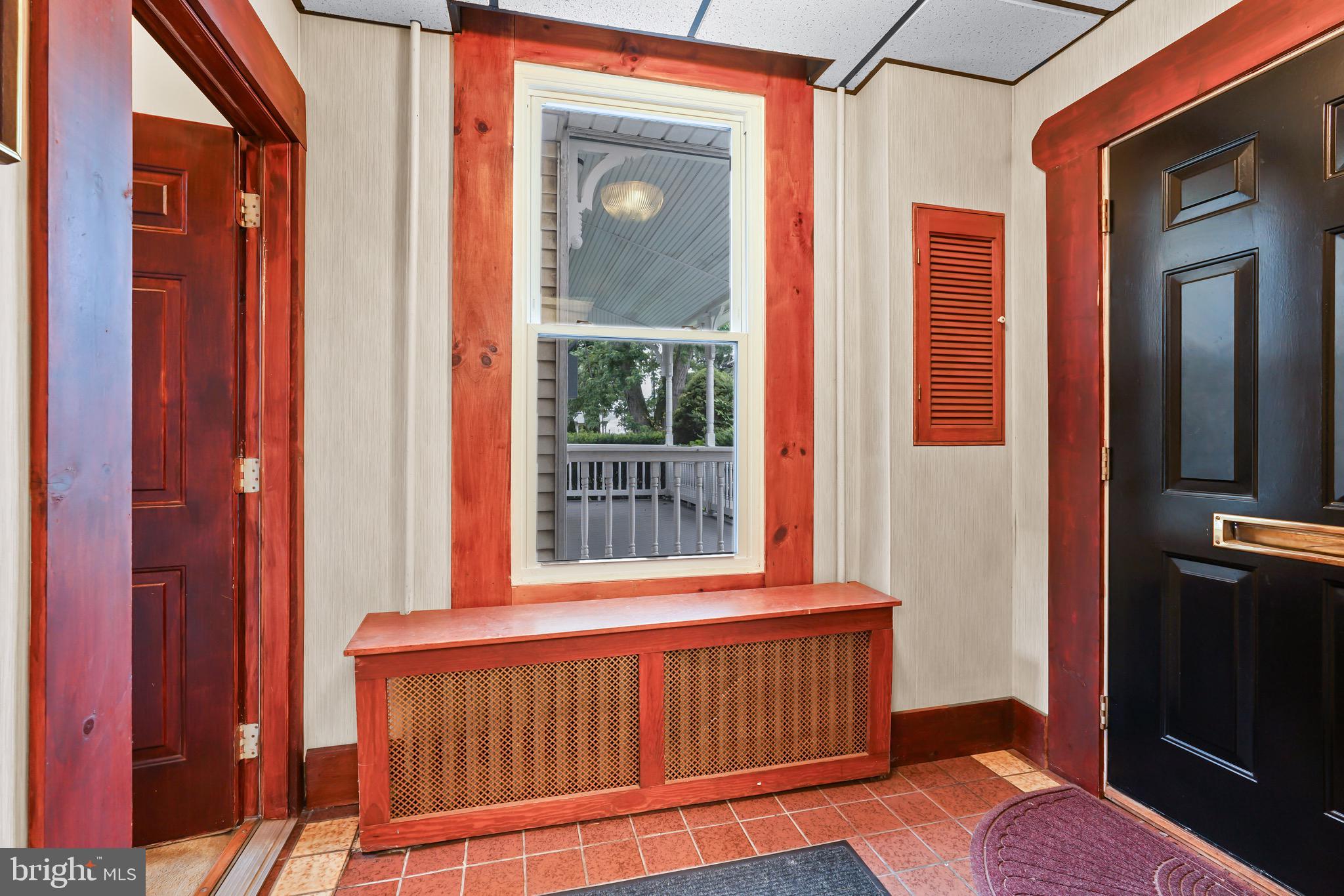 212 E MAIN STREET