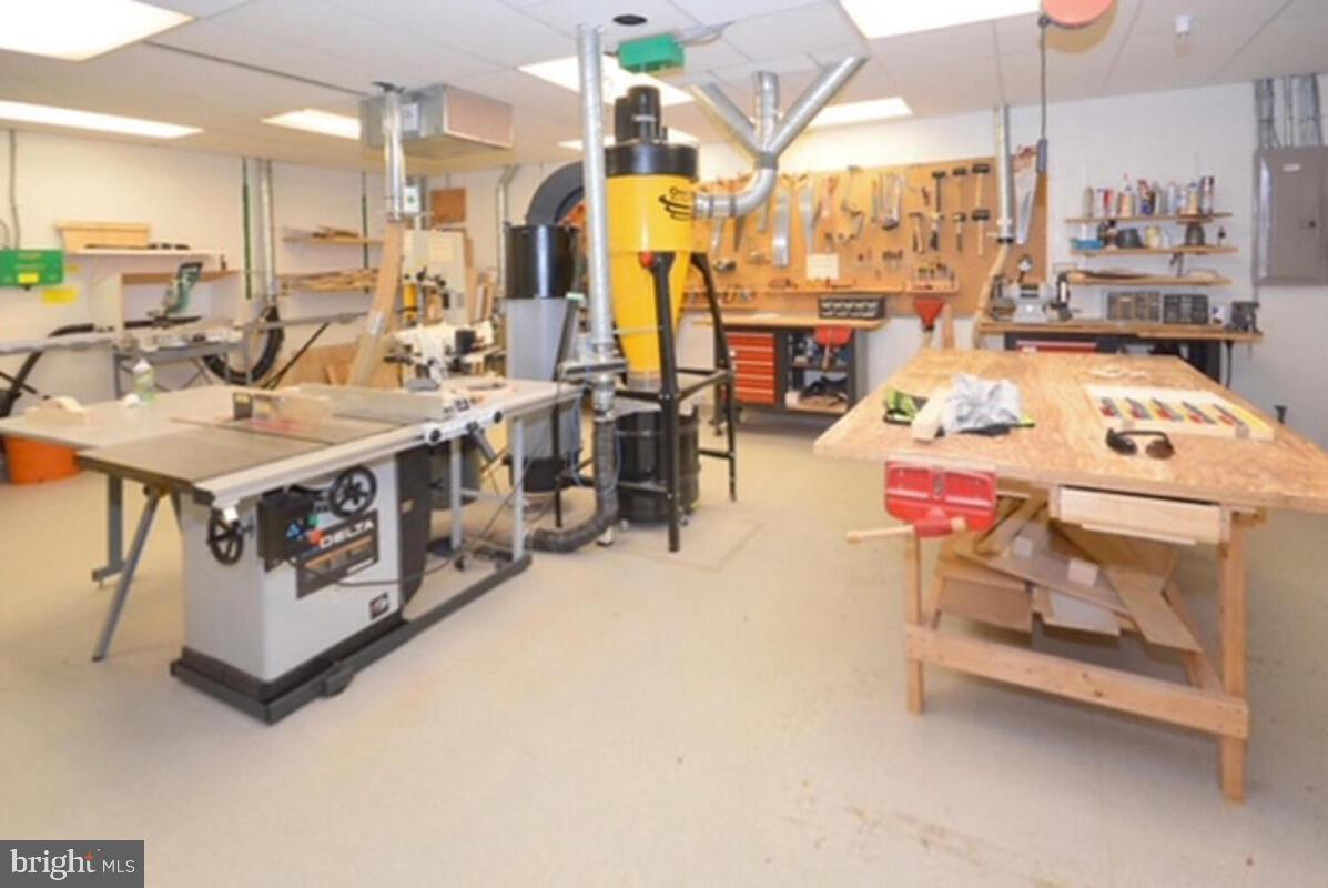 HERITAGE HARBOUR - Residential