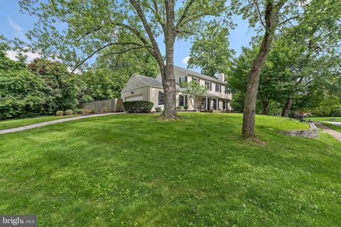 8801 FIRCREST PLACE ALEXANDRIA VA 22308
