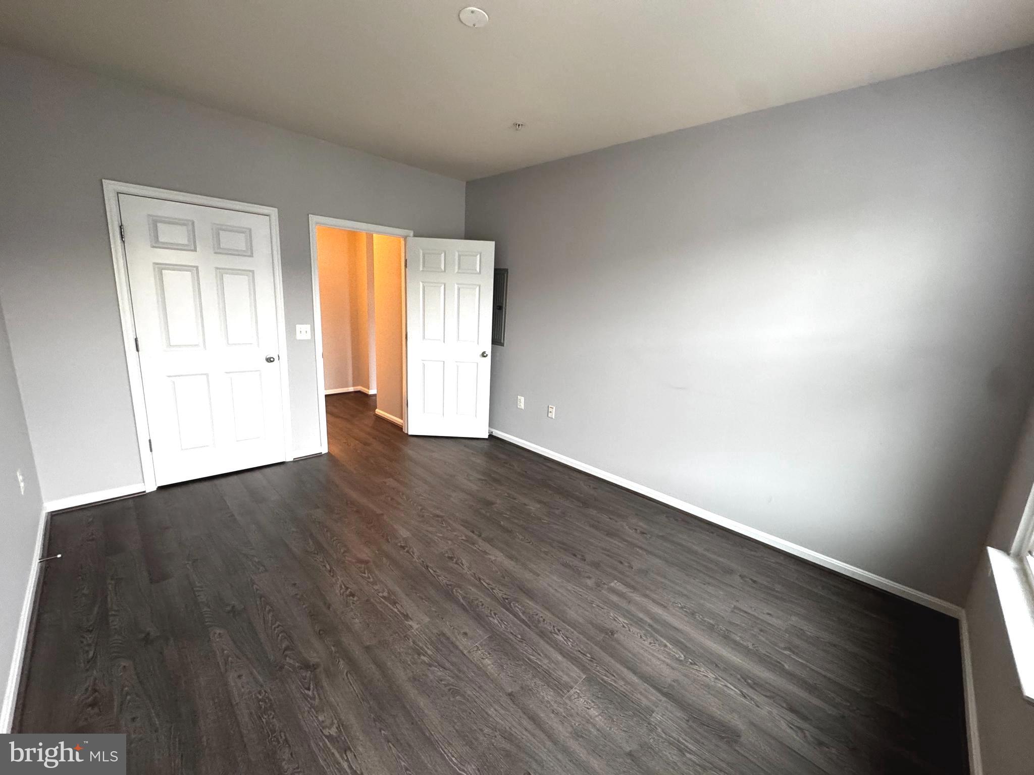 GROVE AT ARLINGTON - Residential Lease