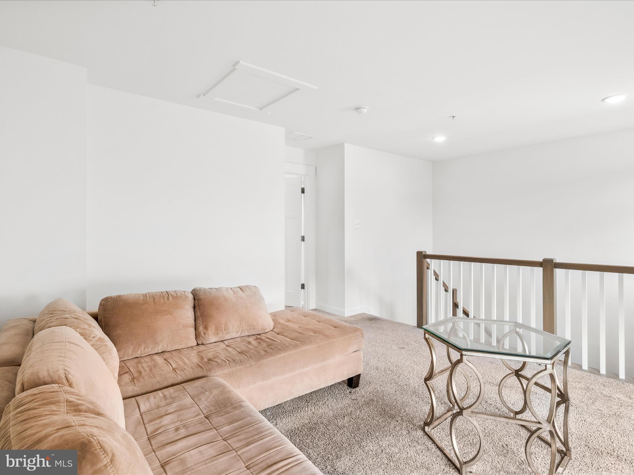 GAMBRILL VIEW - Residential Lease