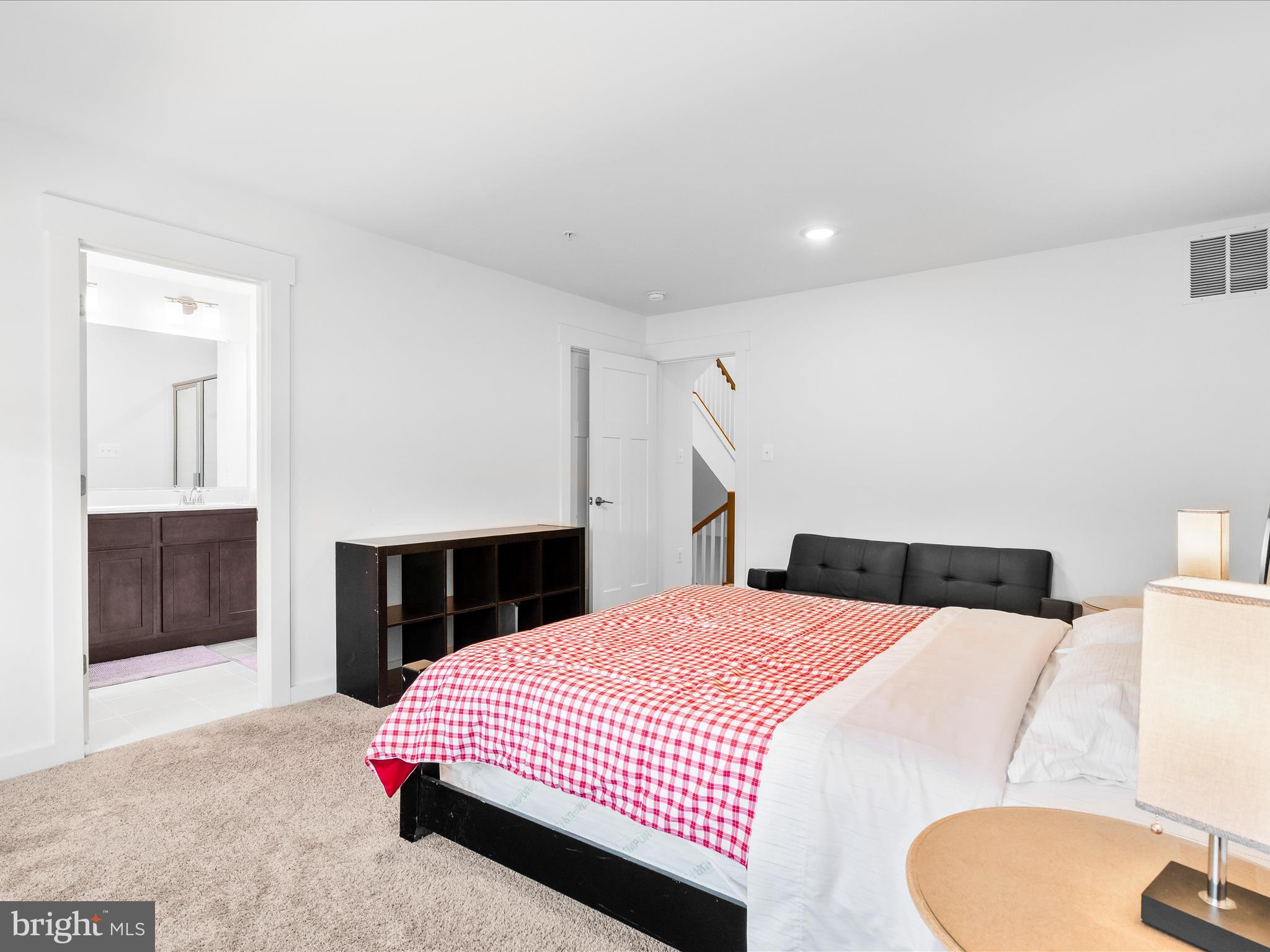 GAMBRILL VIEW - Residential Lease