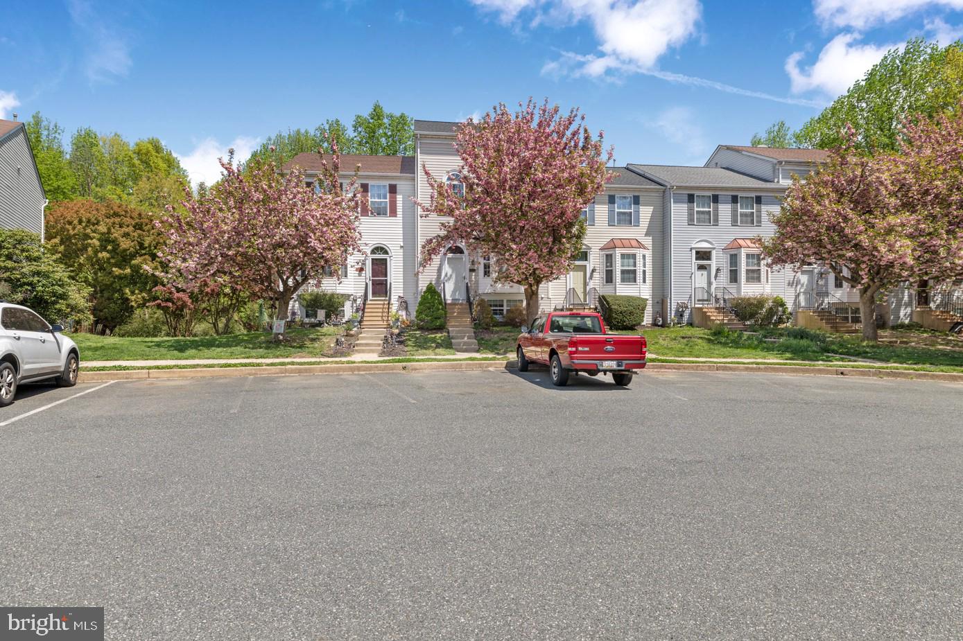 WOODS OF BAYVIEW - Residential