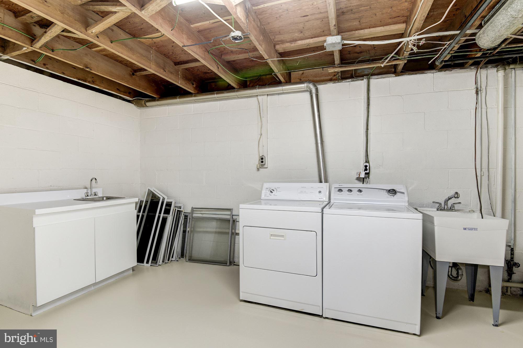 KENWOOD - Residential