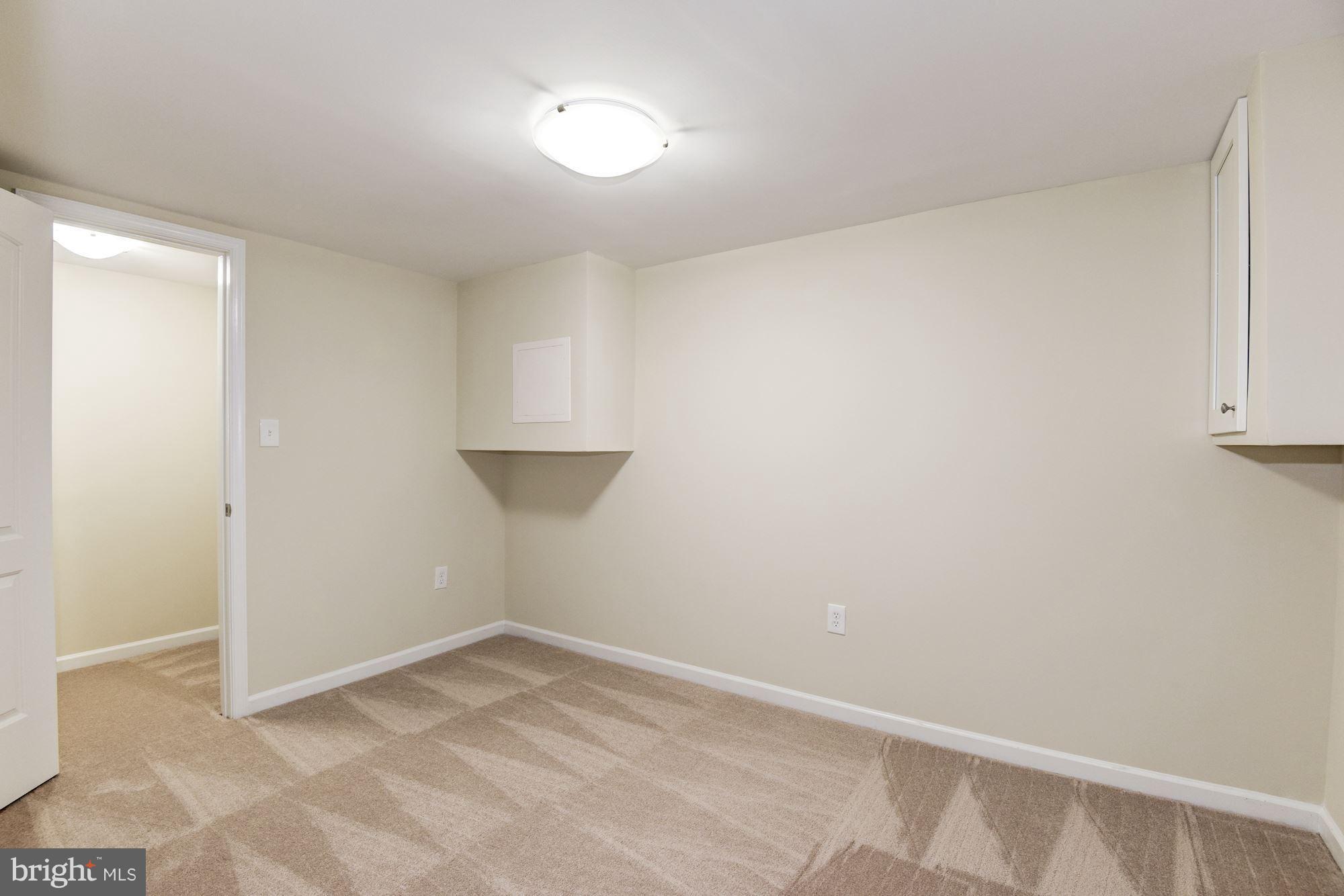 KENWOOD - Residential