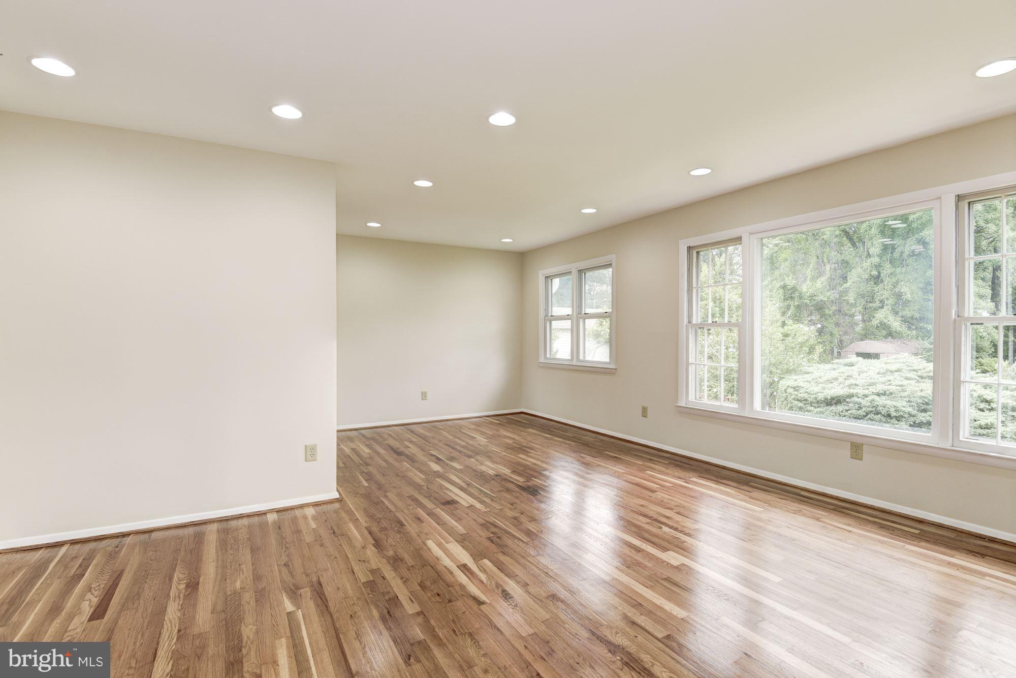 KENWOOD - Residential