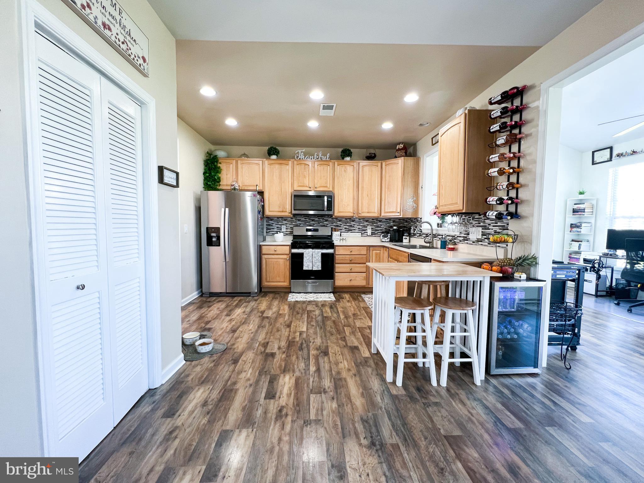 SADDLE BROOK - Residential