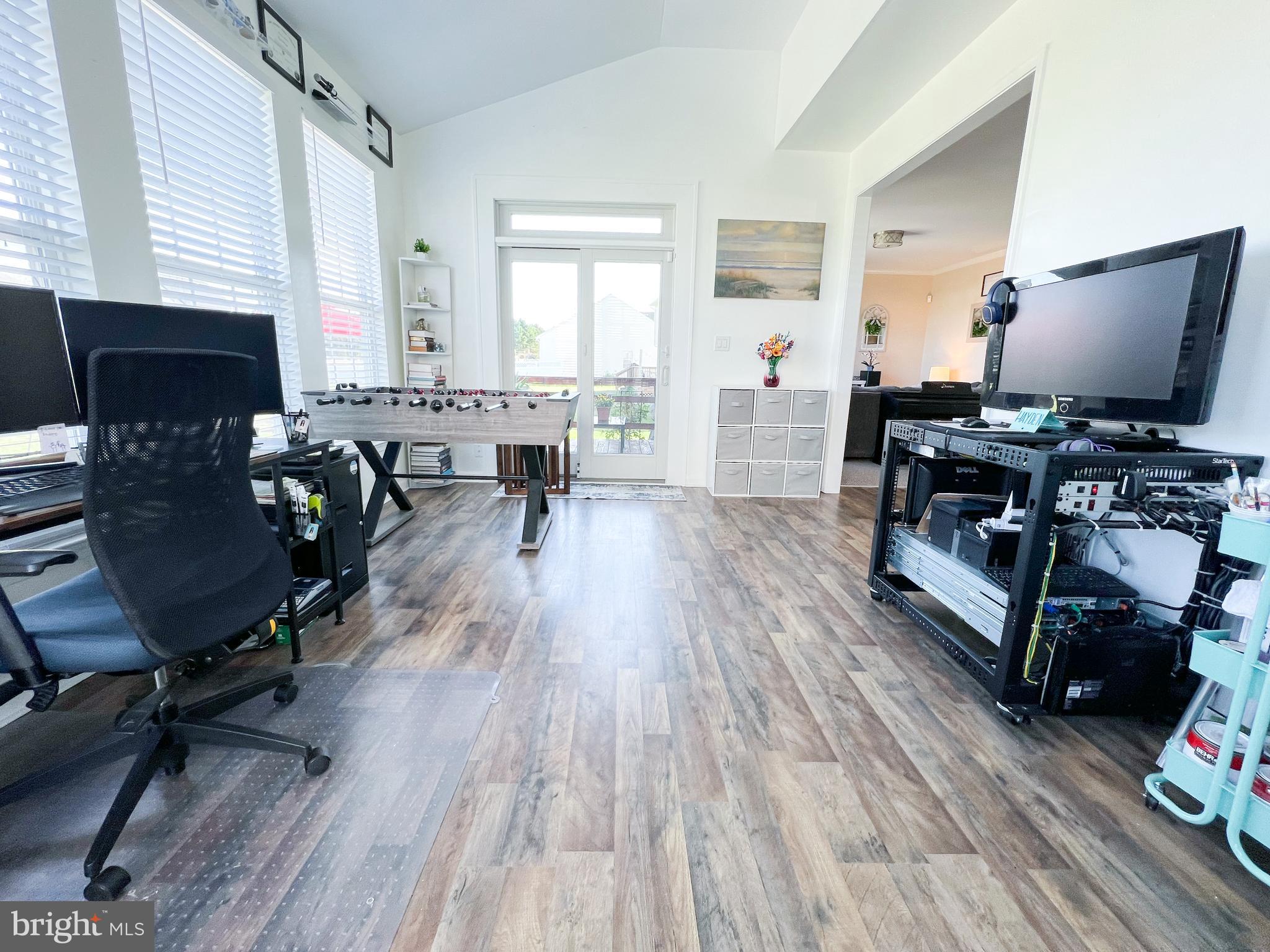 SADDLE BROOK - Residential