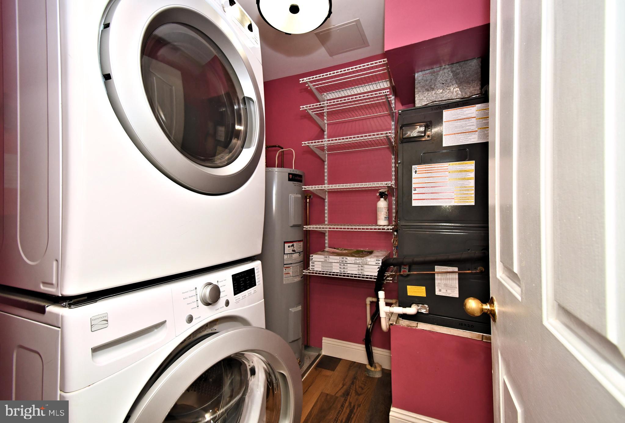 MONTGOMERY BROOKE - Residential