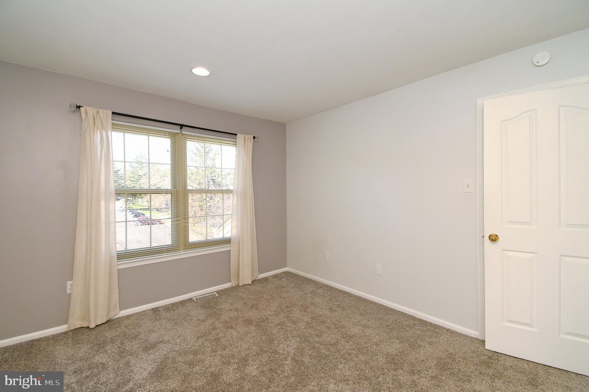 MONTGOMERY BROOKE - Residential