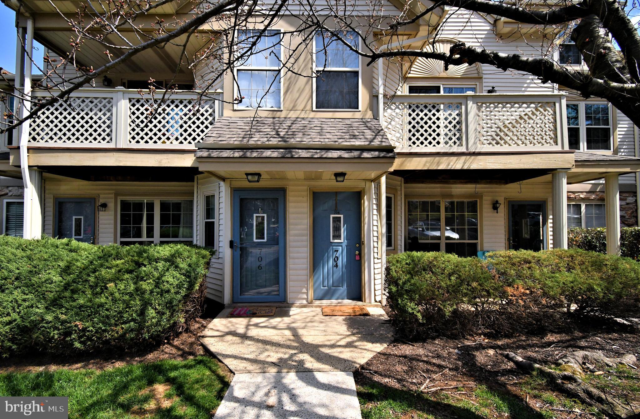 MONTGOMERY BROOKE - Residential