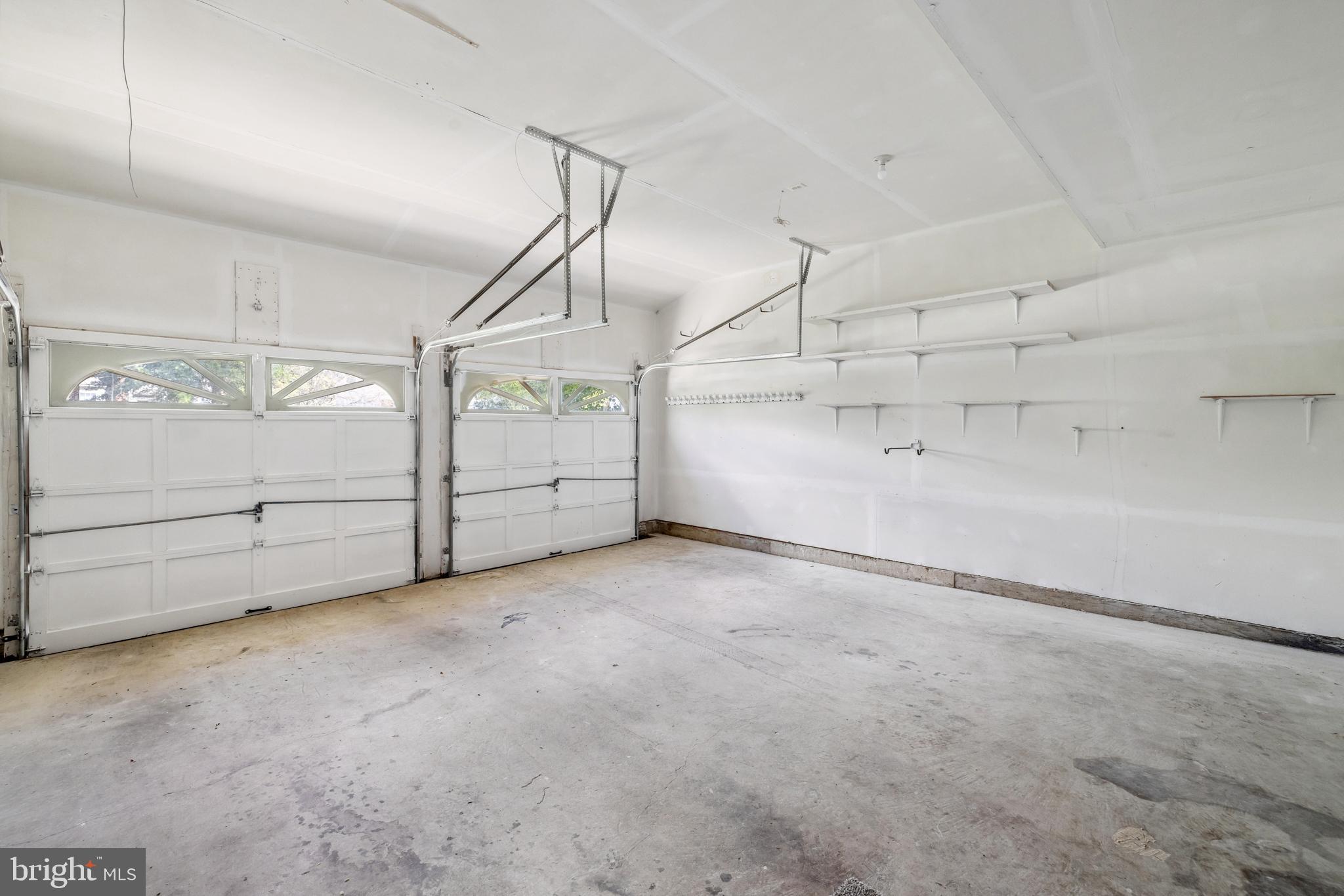 ARAGONA VILLAGE - Residential