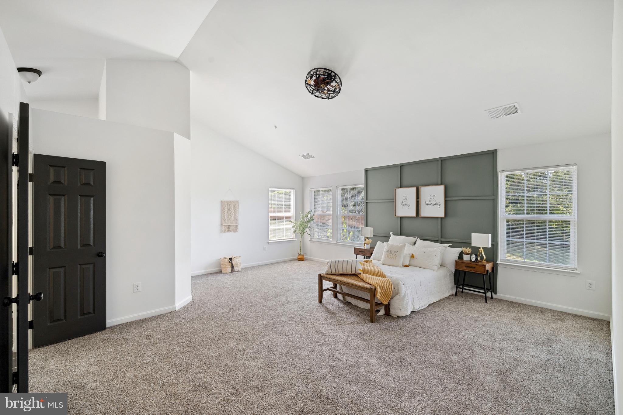 ARAGONA VILLAGE - Residential