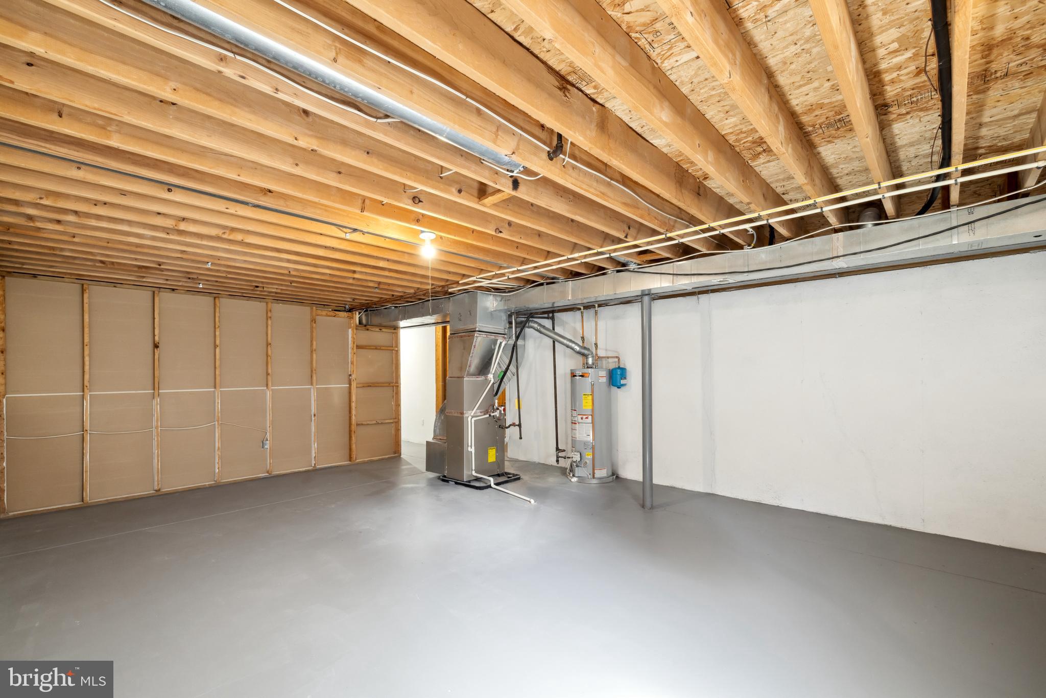 ARAGONA VILLAGE - Residential