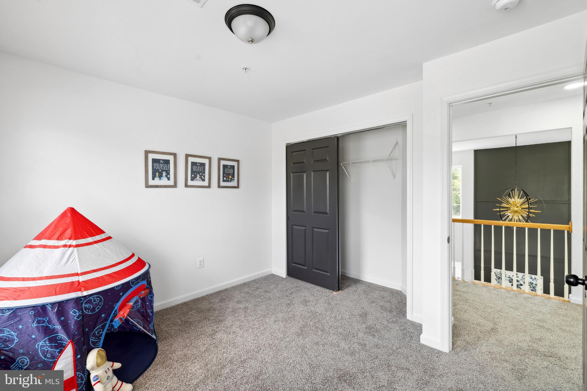 ARAGONA VILLAGE - Residential