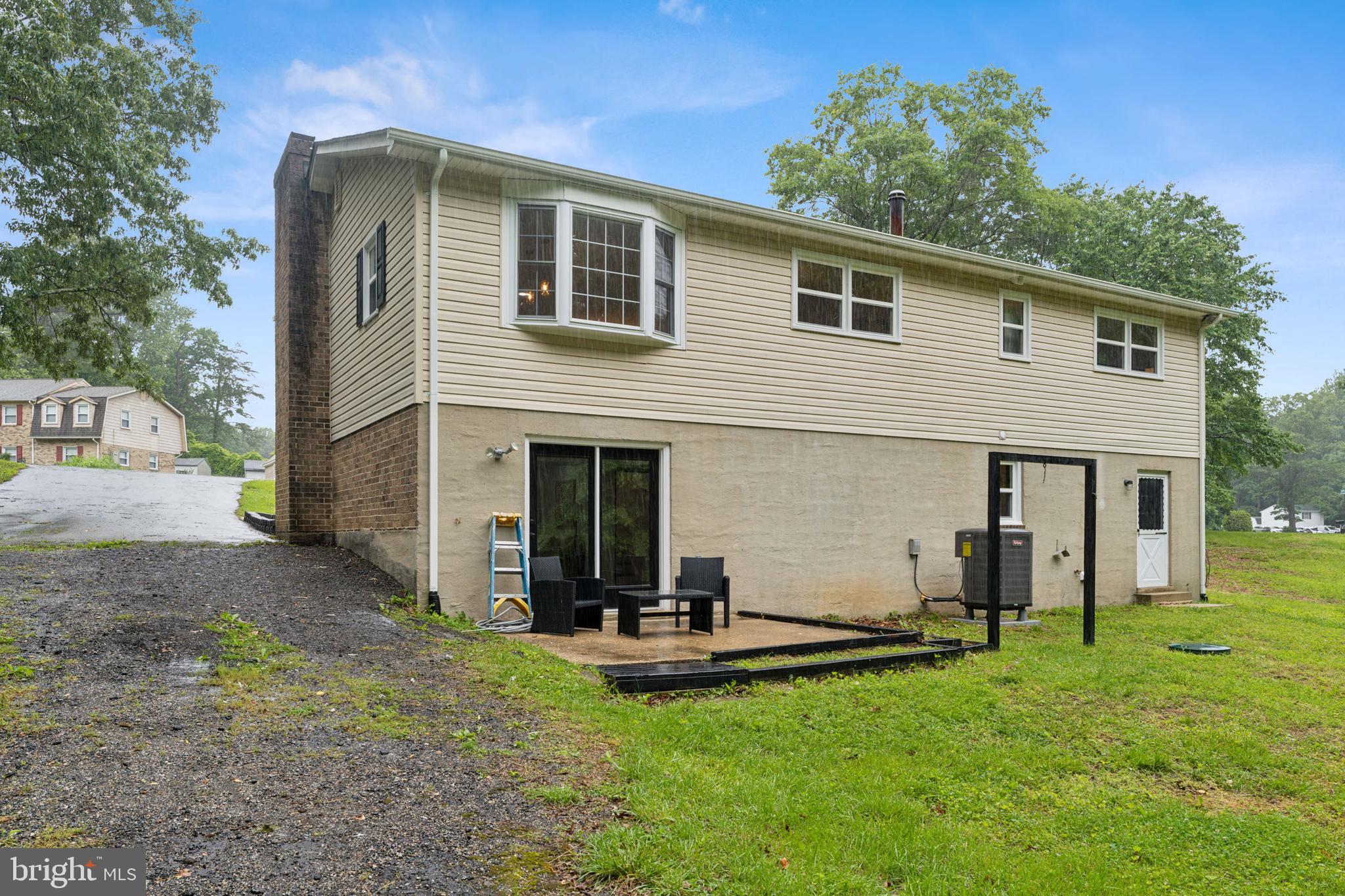 RUSTIC HILLS - Residential