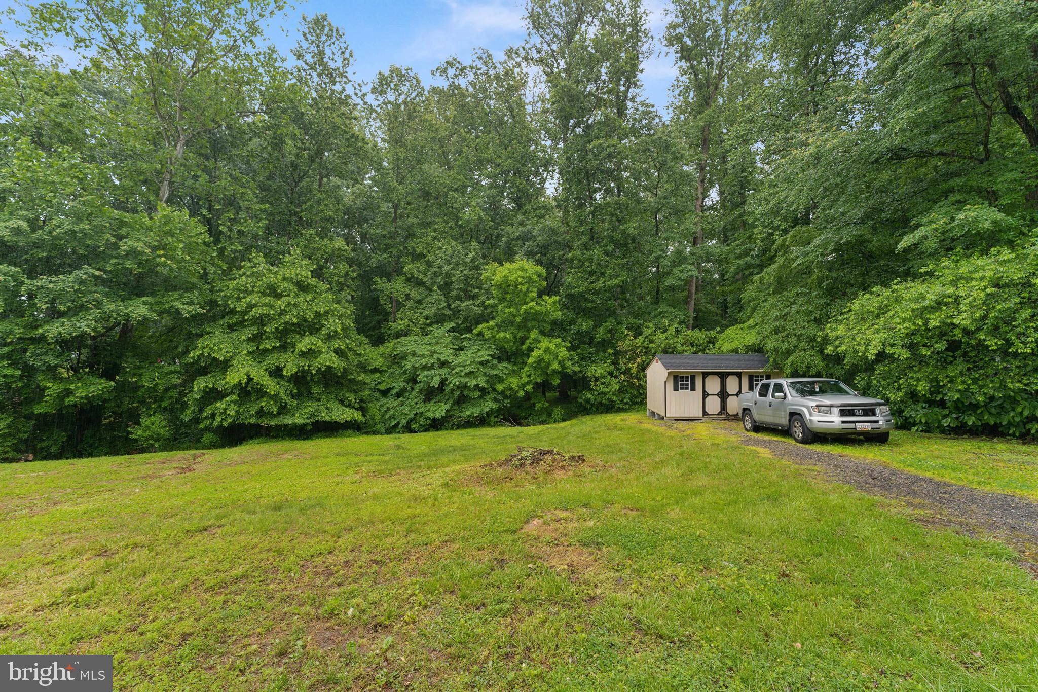 RUSTIC HILLS - Residential
