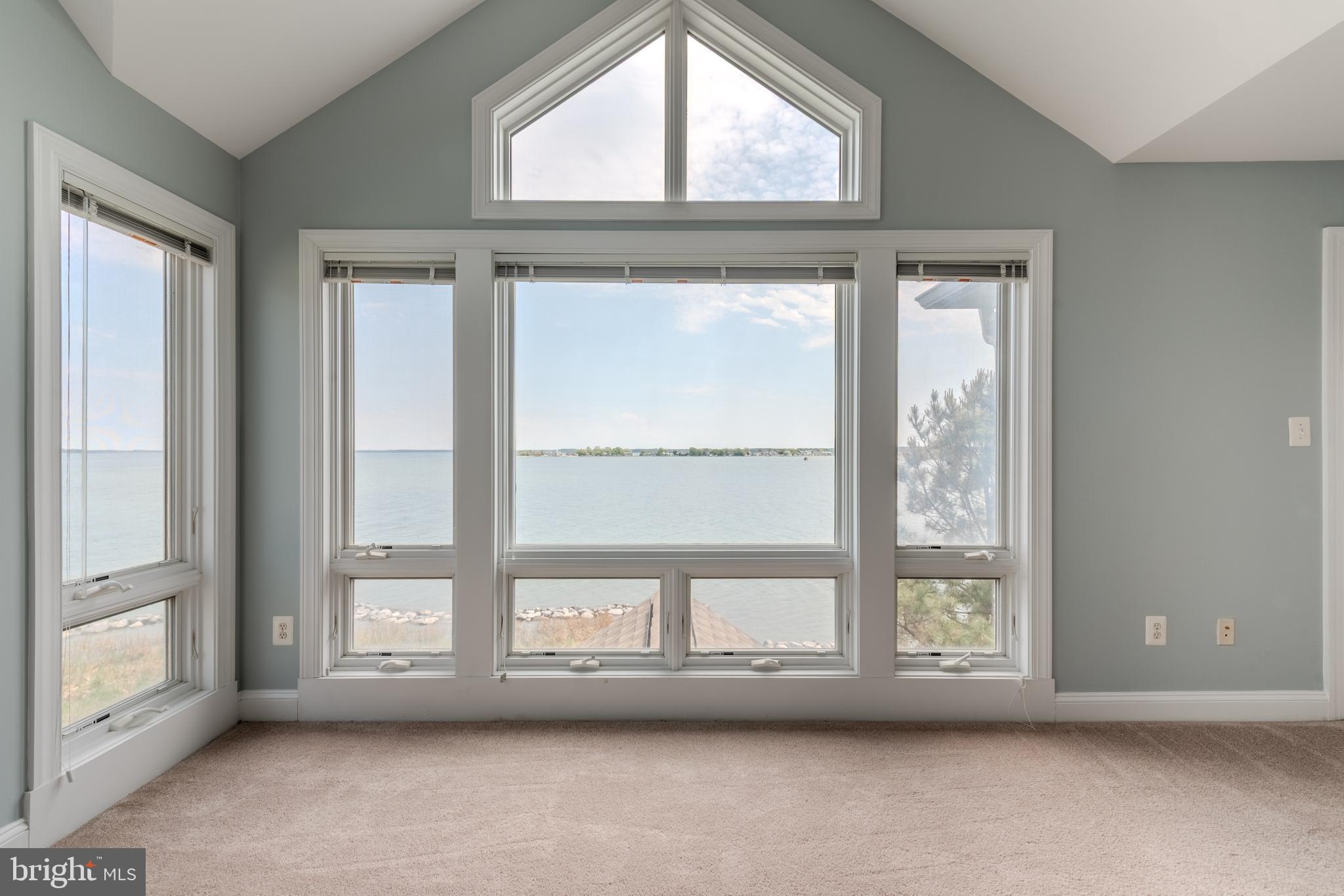 NARROWS POINTE - Residential