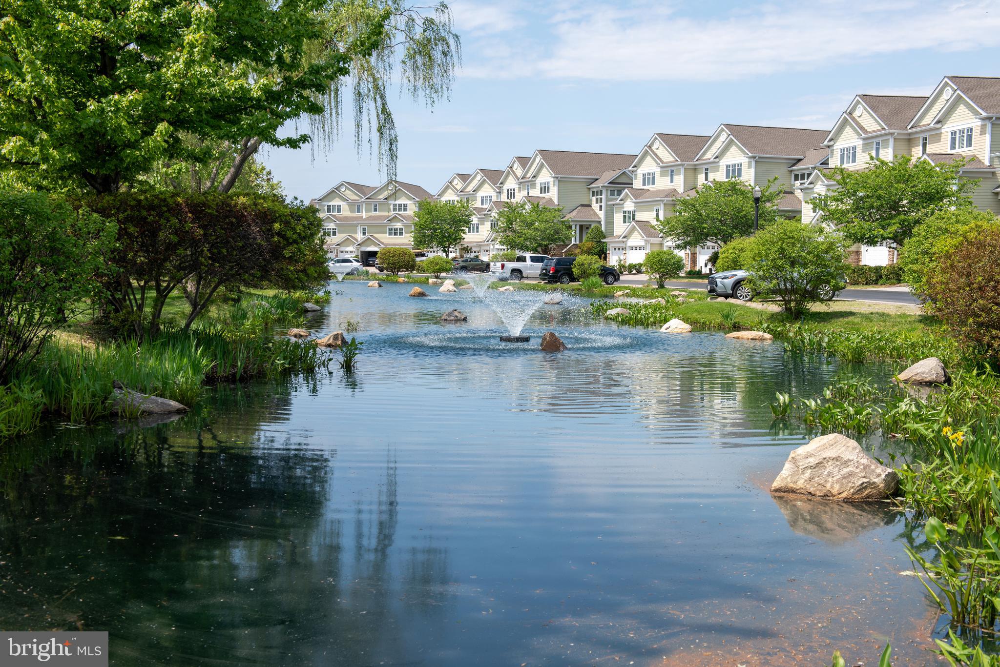 NARROWS POINTE - Residential
