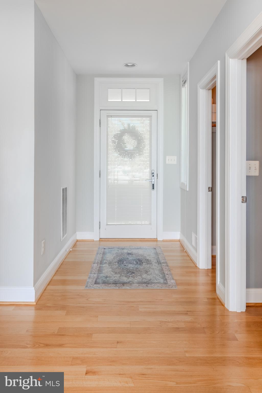 NARROWS POINTE - Residential