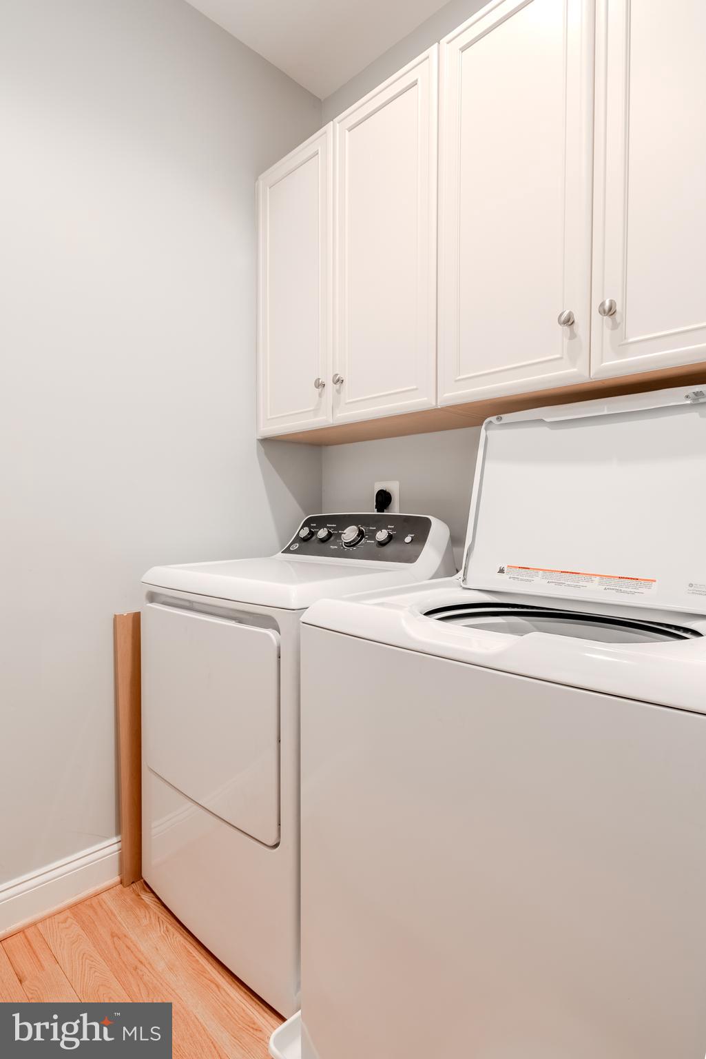 NARROWS POINTE - Residential