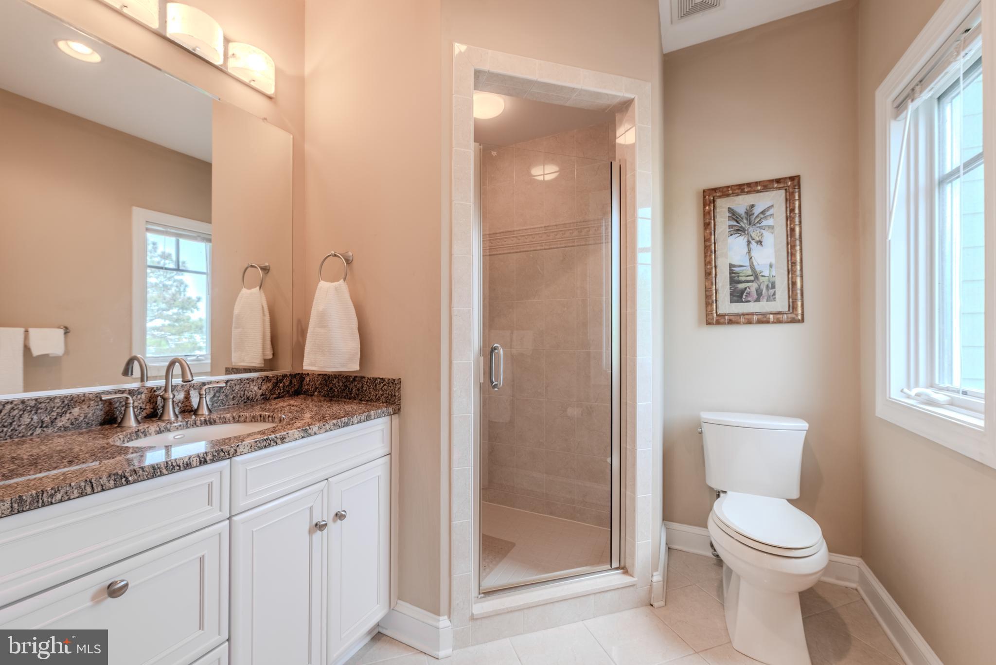 NARROWS POINTE - Residential