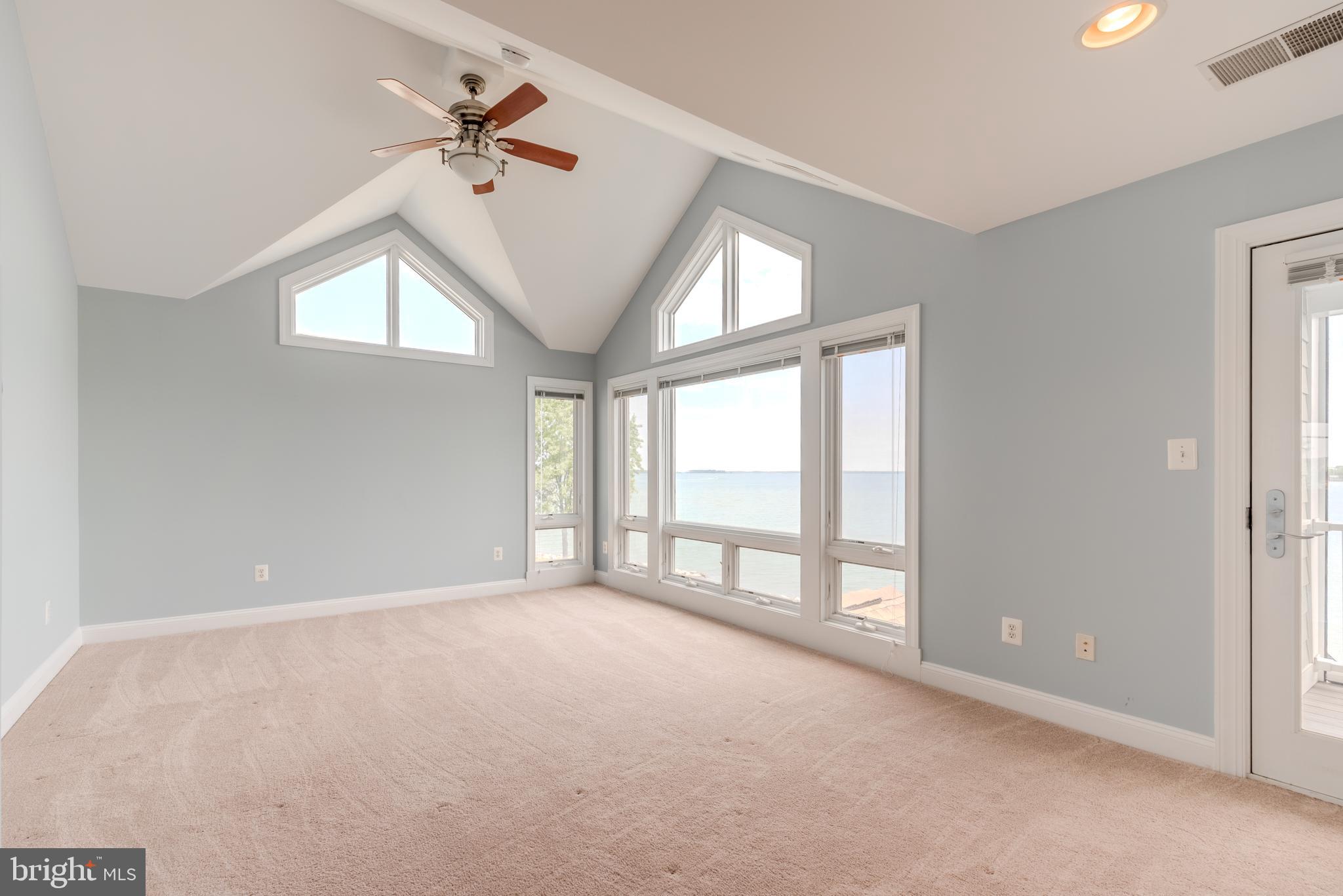 NARROWS POINTE - Residential