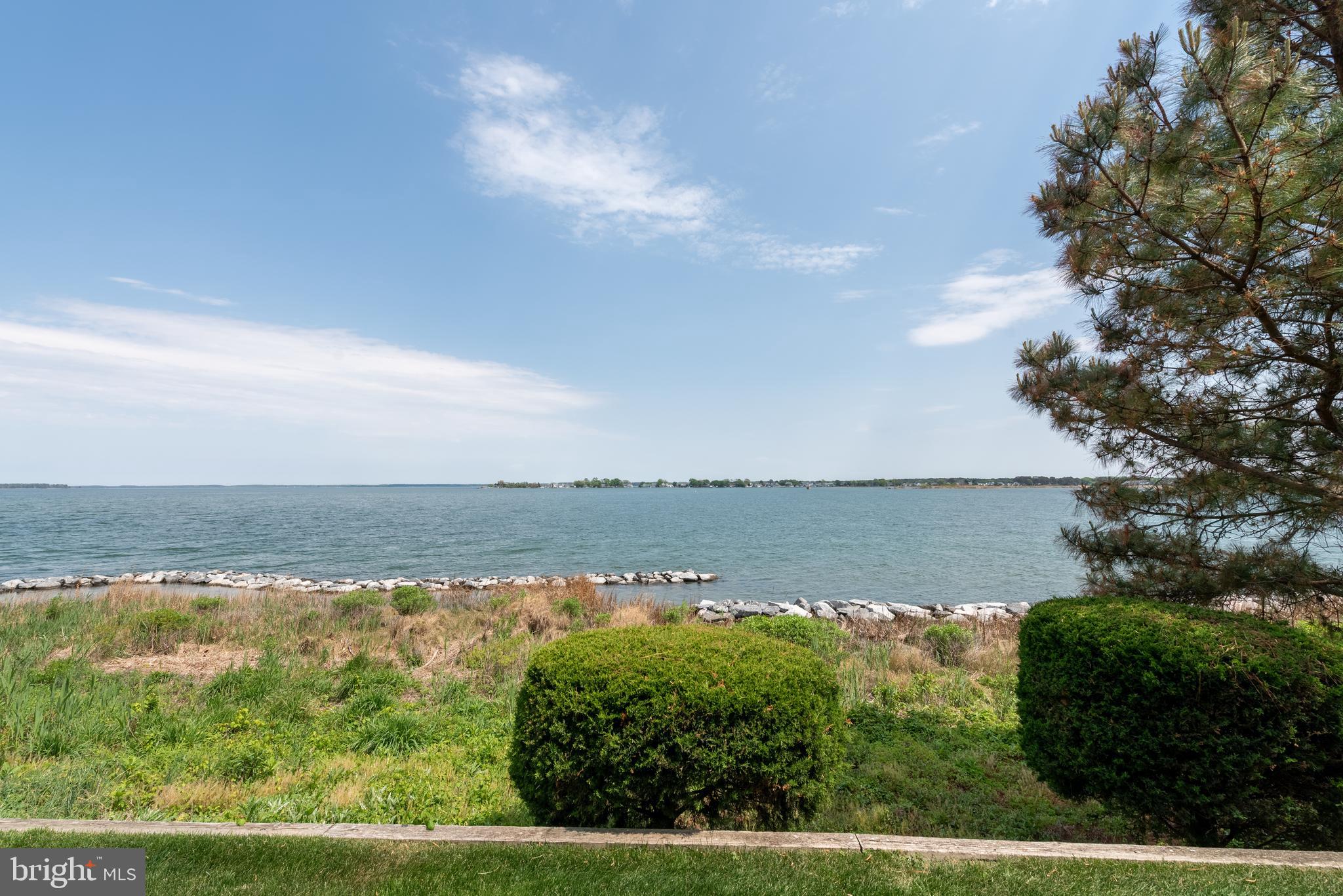 NARROWS POINTE - Residential