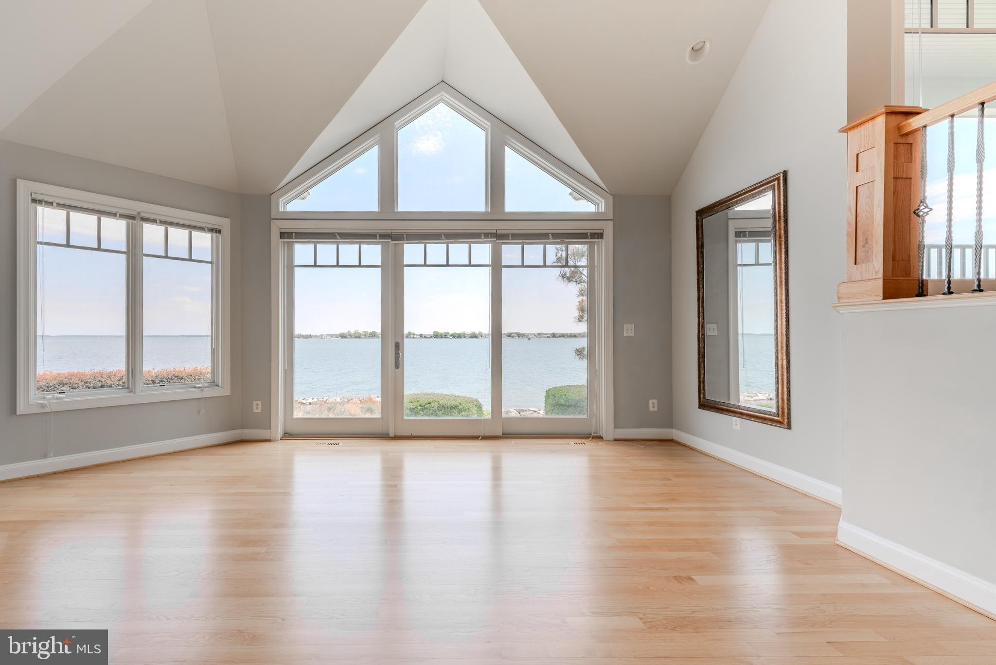 NARROWS POINTE - Residential